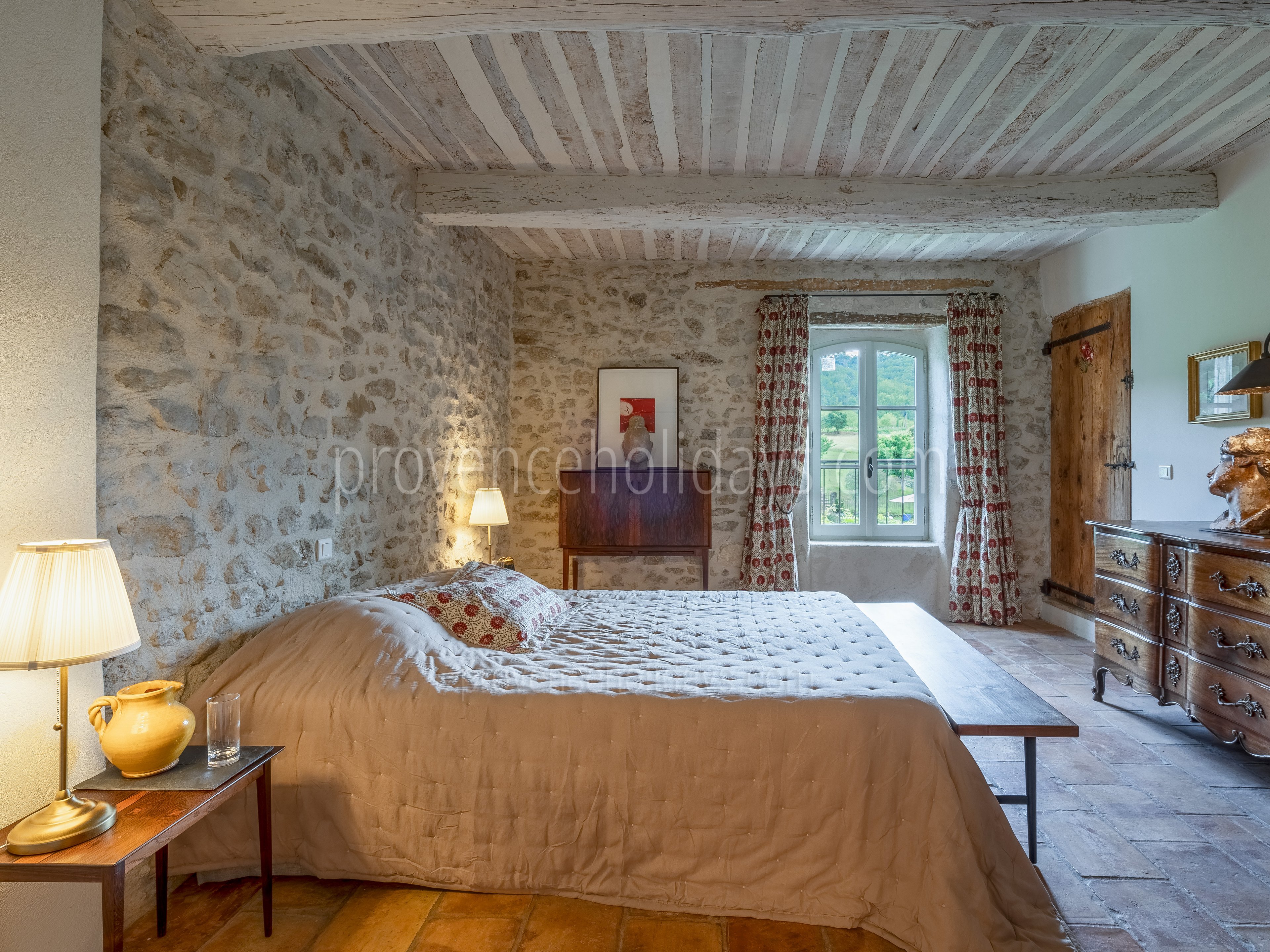52 - La Bastide Neuve: Villa: Bedroom