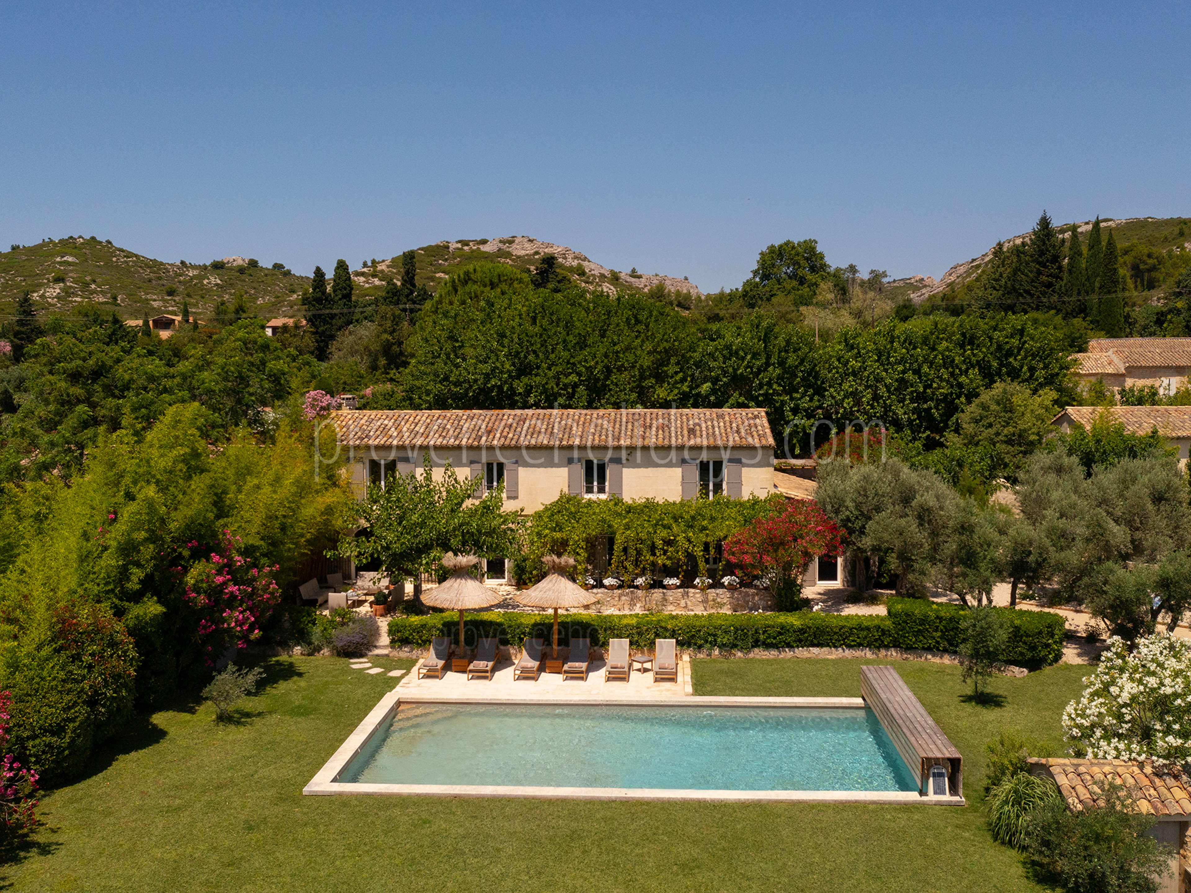 59 - Le Mas des Lauriers: Villa: Exterior
