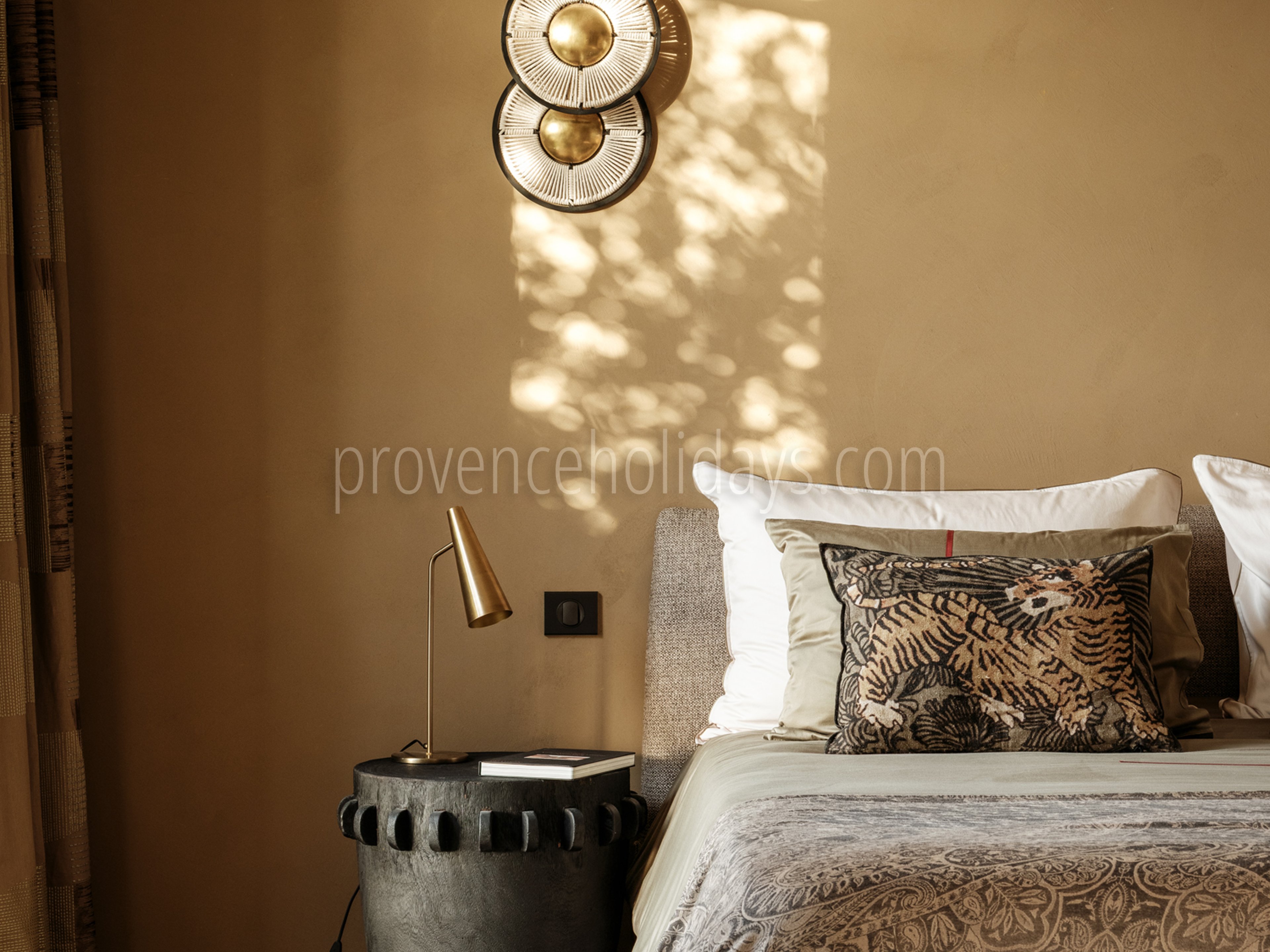 13 - Villa Paradis: Villa: Bedroom