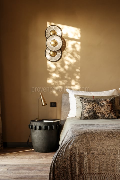 13 - Villa Paradis: Villa: Bedroom