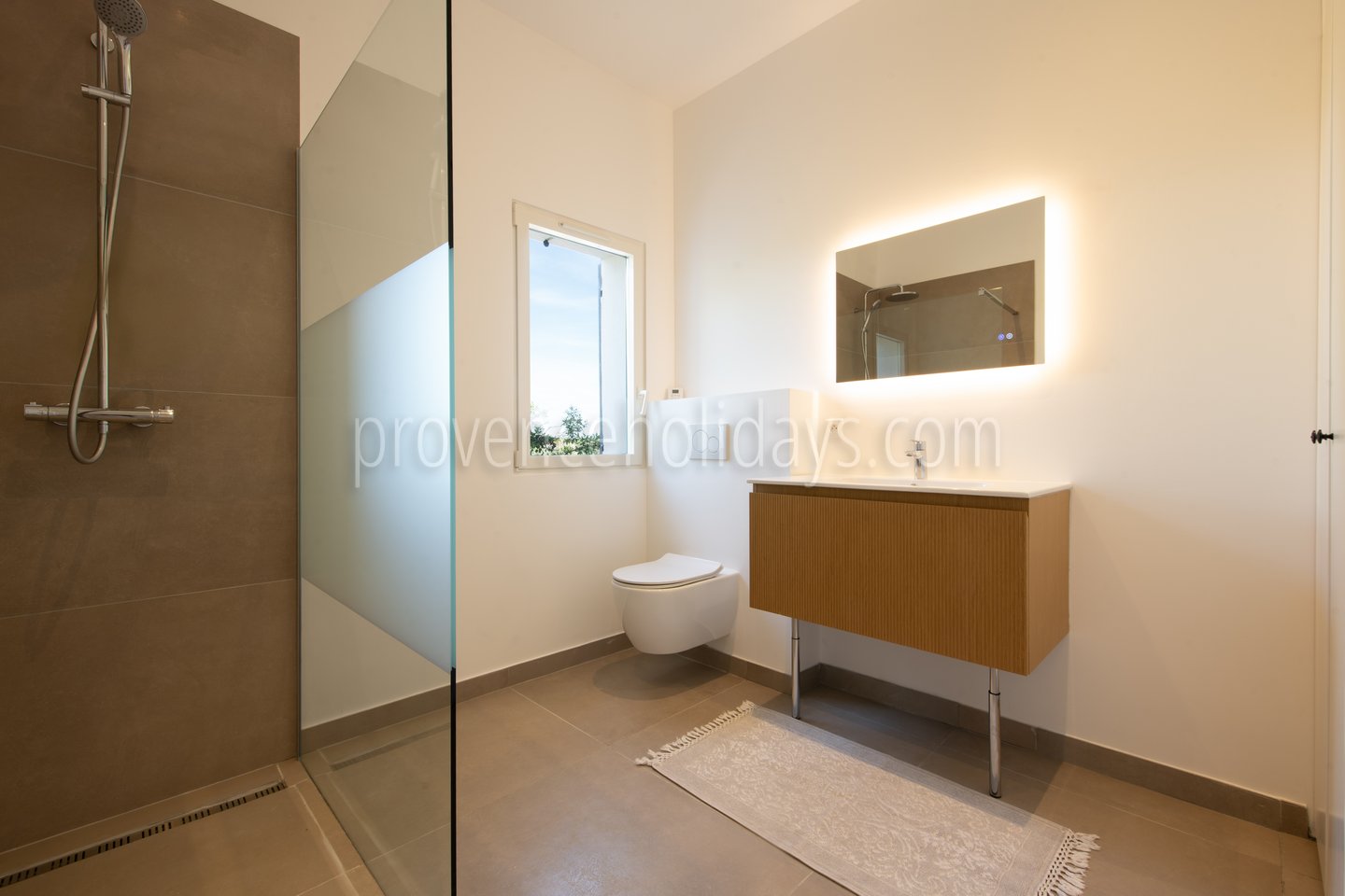 26 - Villa Maria: Villa: Bathroom