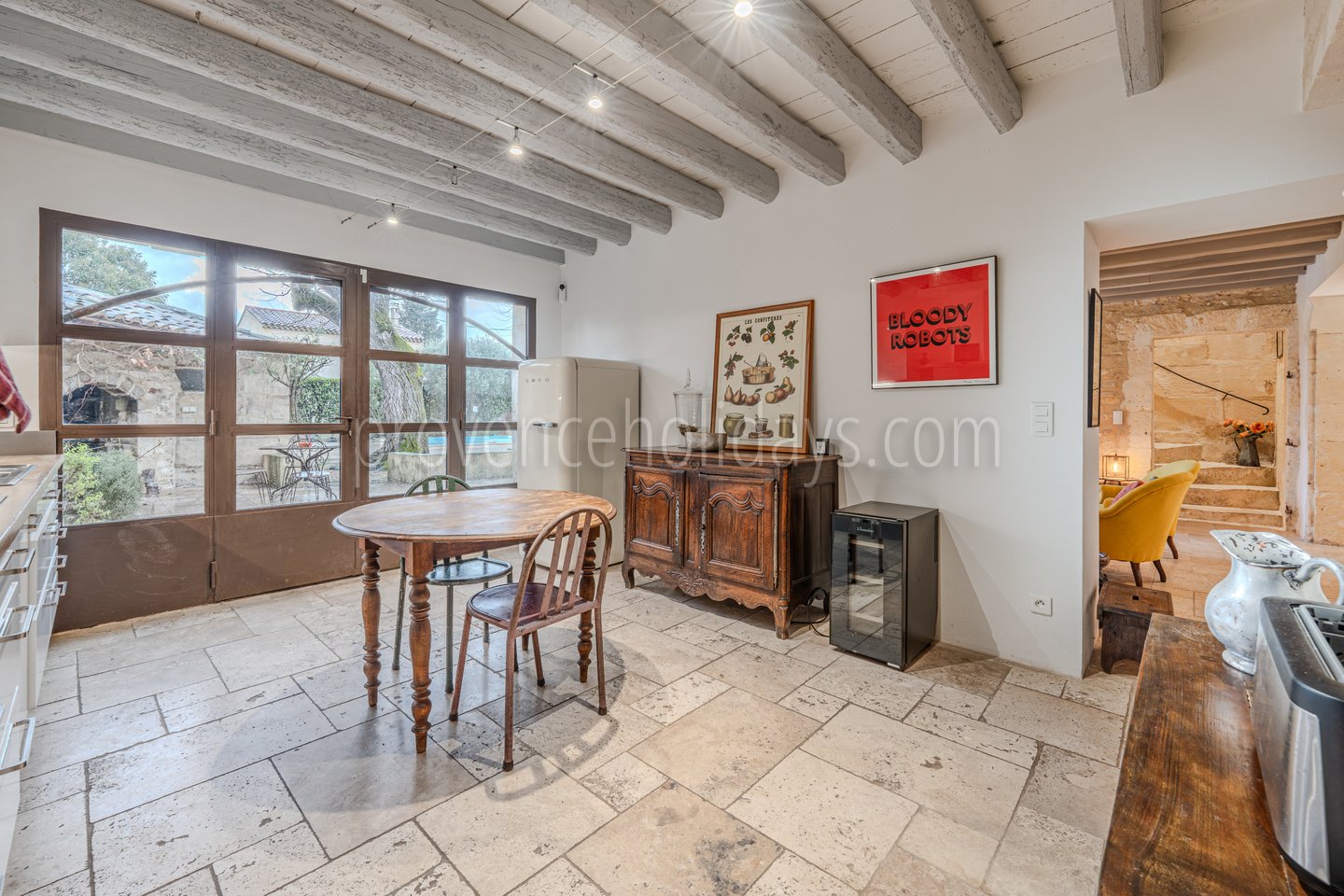 59 - Mas Vigueirat: Villa: Interior