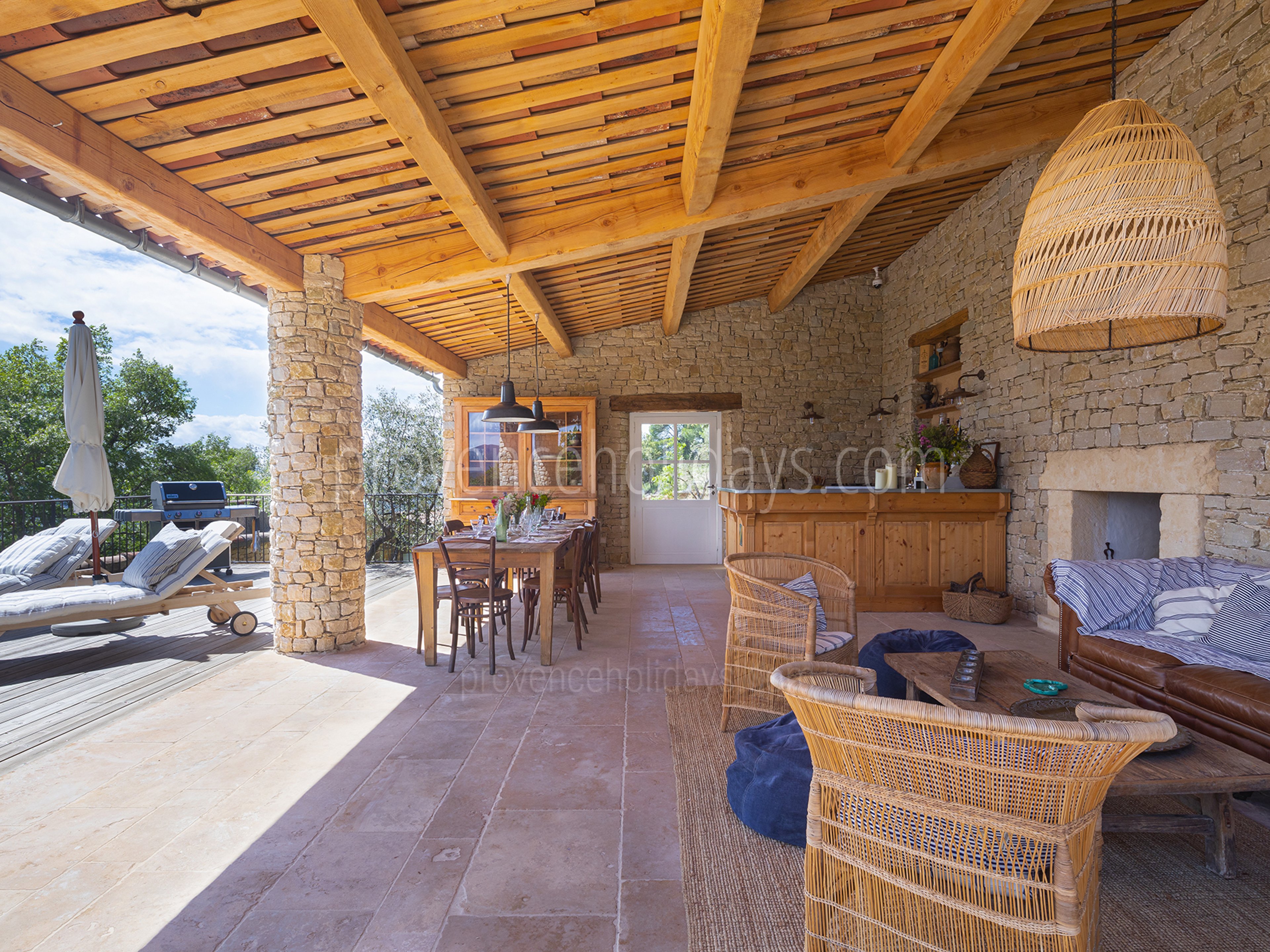 2 - Chez Cécile: Villa: Exterior