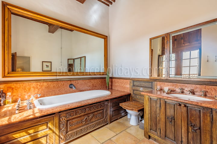 58 - Domaine de Luberon: Villa: Bathroom