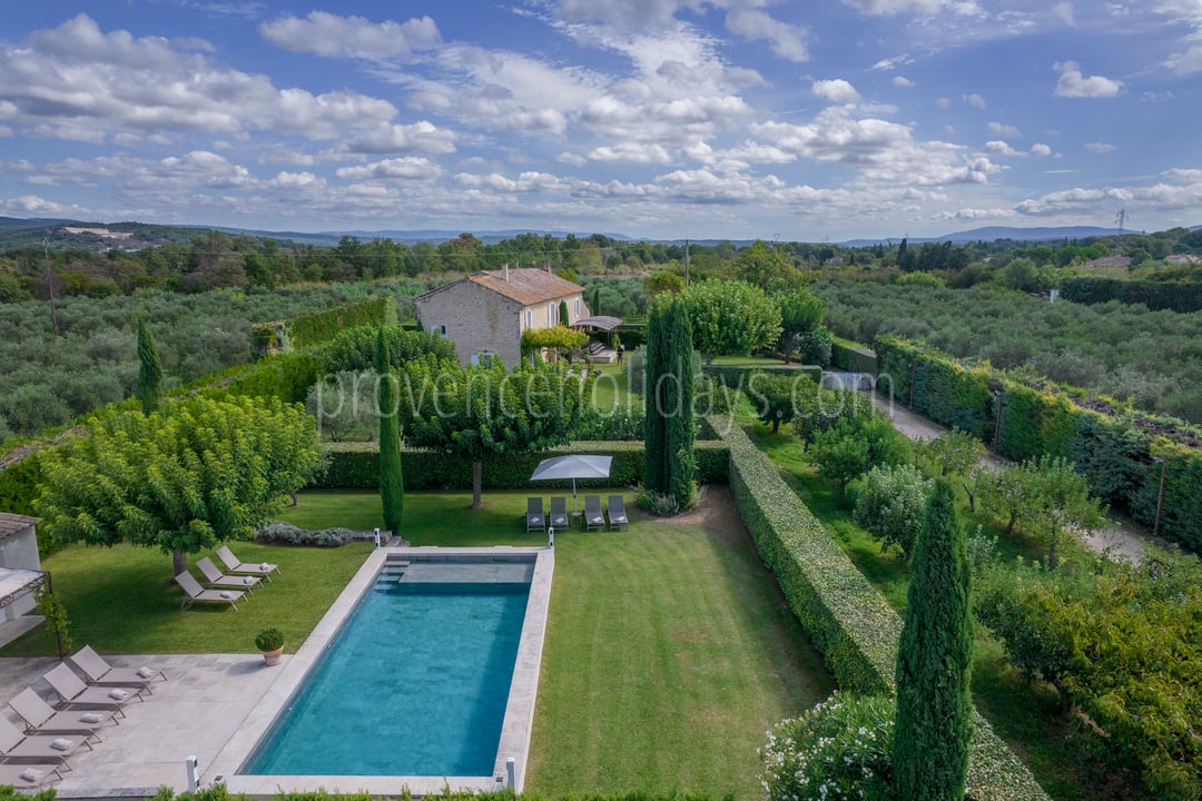65 - Maison Robion: Villa: Pool