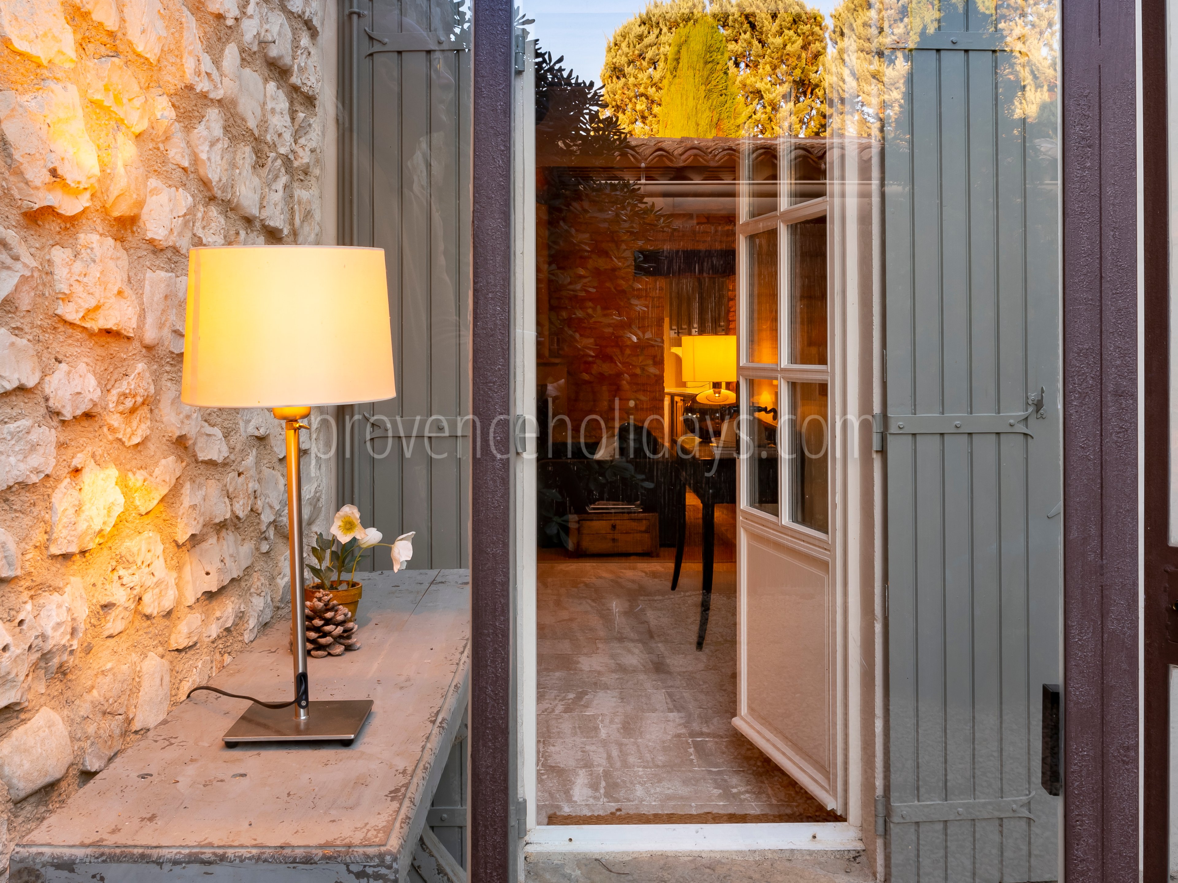 14 - Domaine de Joucas: Villa: Interior