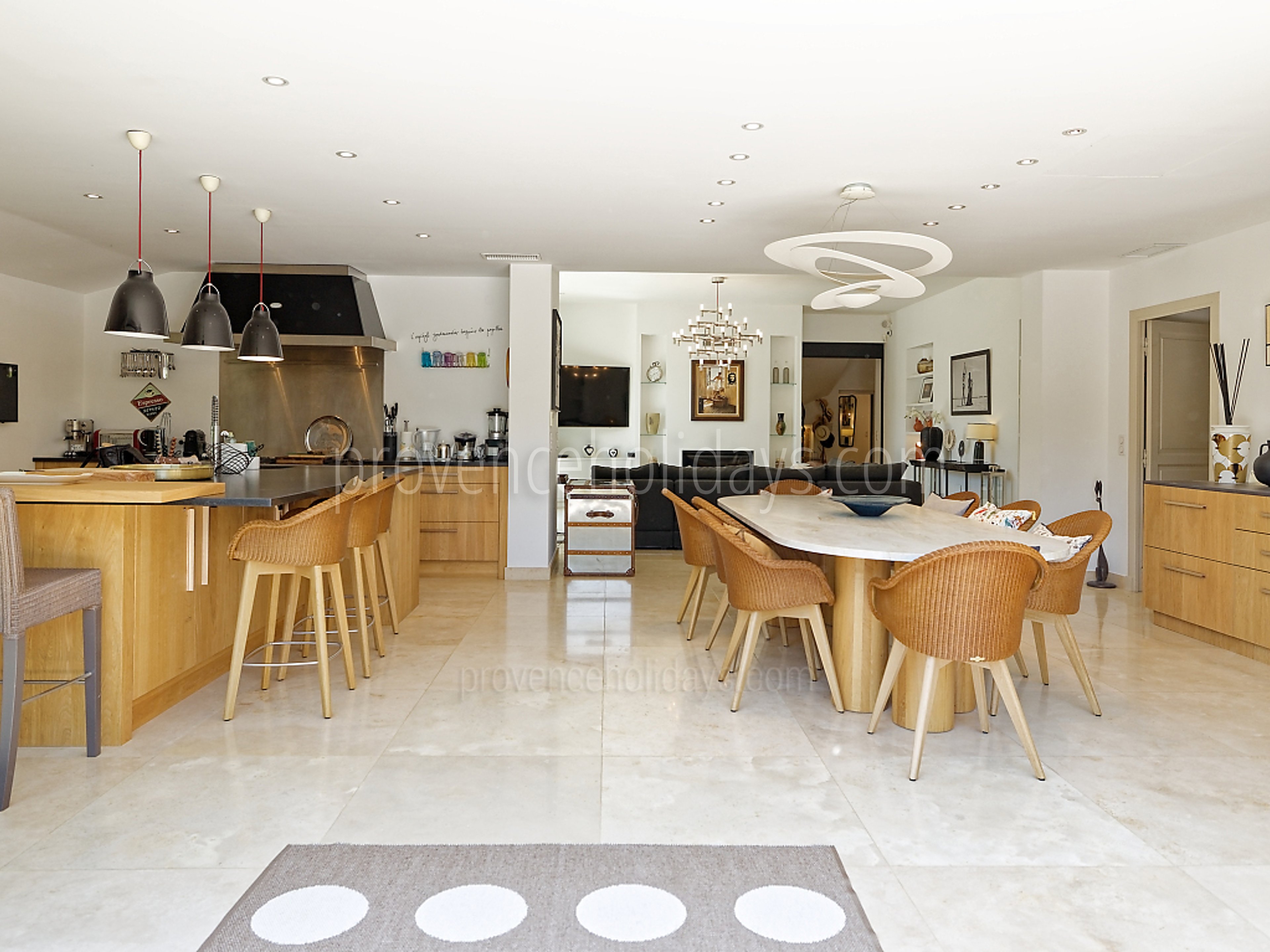 28 - Mas Aurelia: Villa: Interior