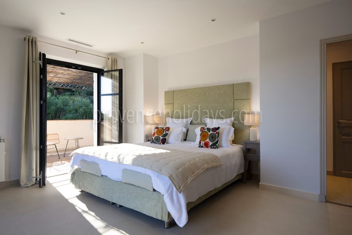5 - Villa Belval: Villa: Bedroom