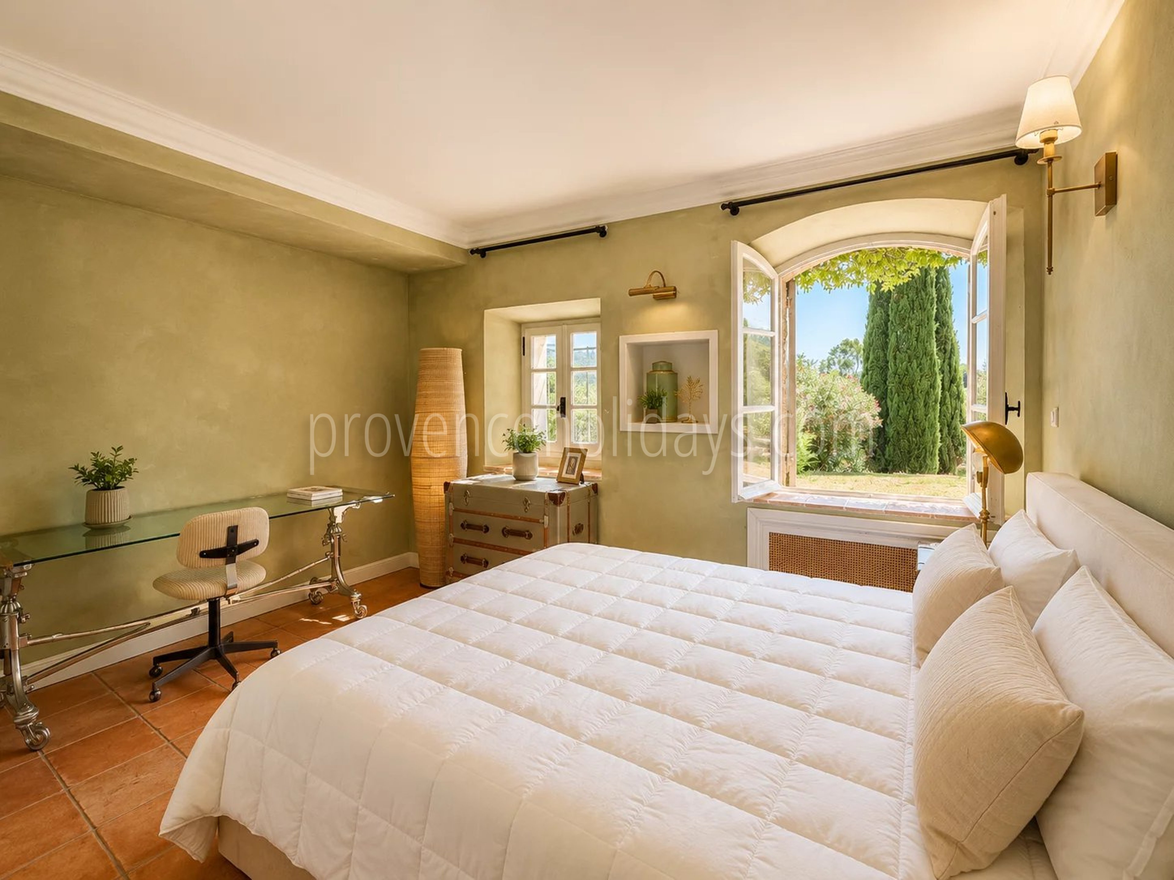 8 - Provençaals huis in Grimaud: Villa: Bedroom