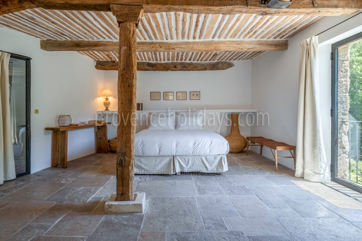 34 - Le Vallon Secret: Villa: Bedroom