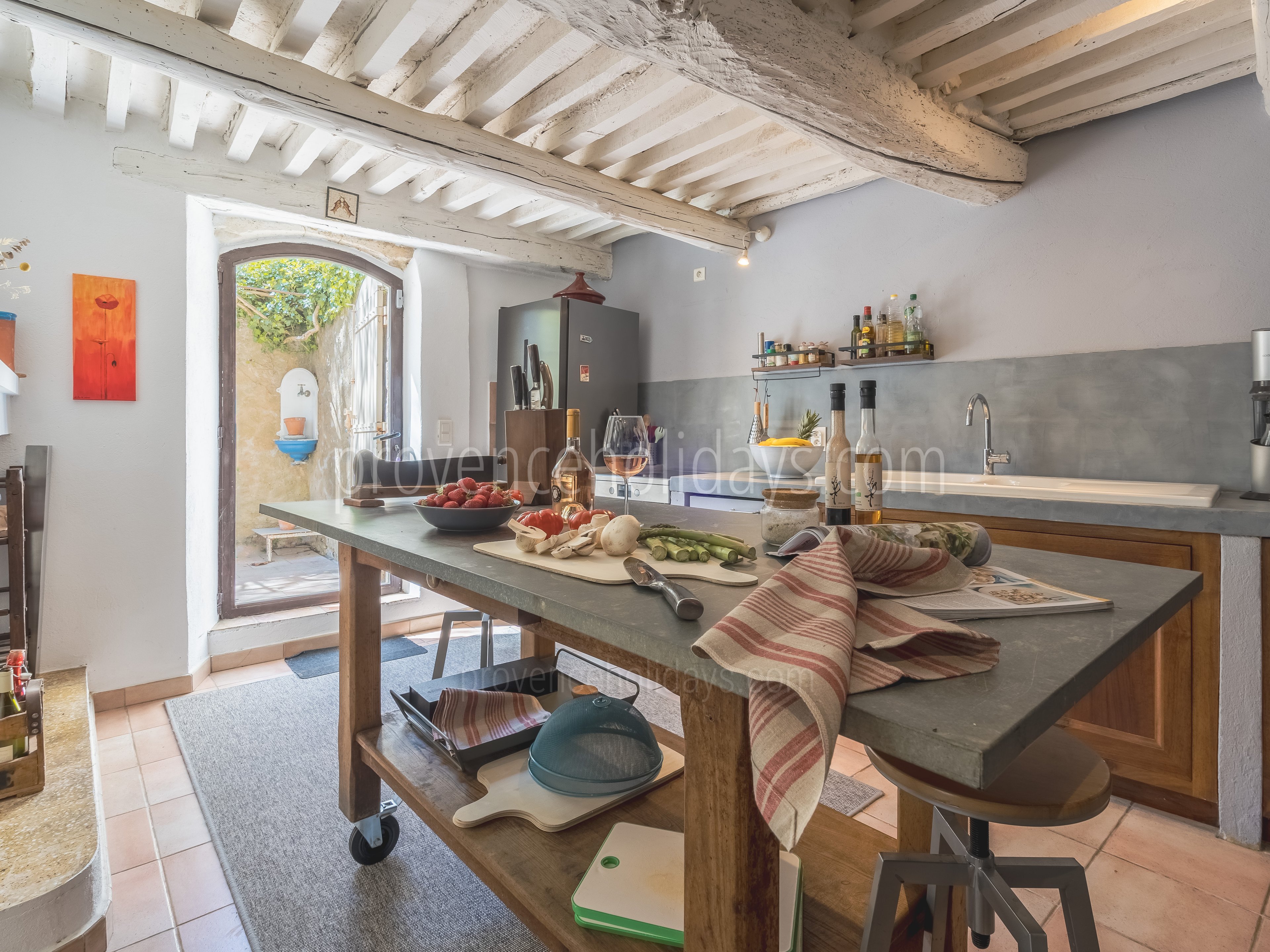 15 - Mas du Taureau: Villa: Interior