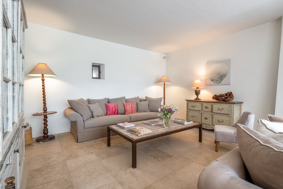 32 - Le Mas des Vignes: Villa: Interior