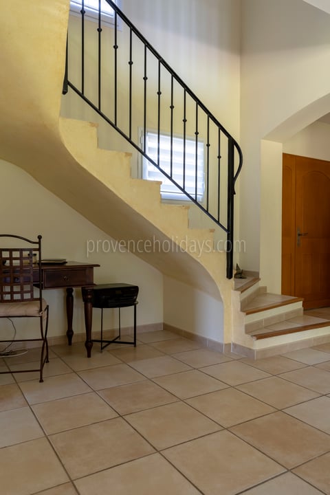 35 - Chez Alare: Villa: Interior