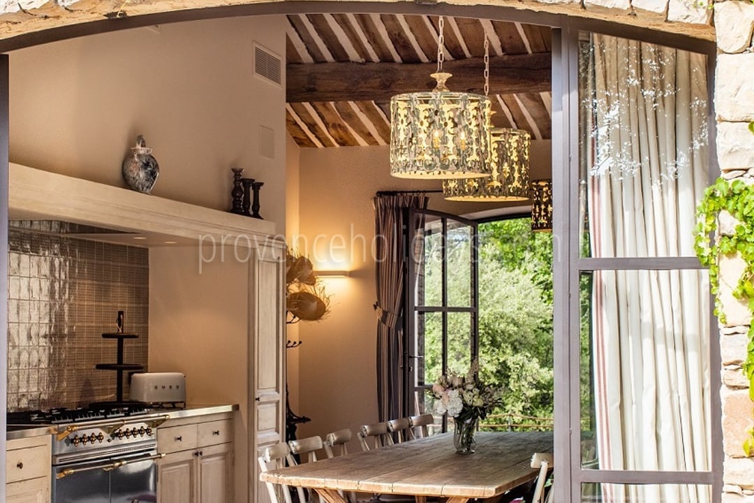 17 - Villa en Provence: Villa: Interior