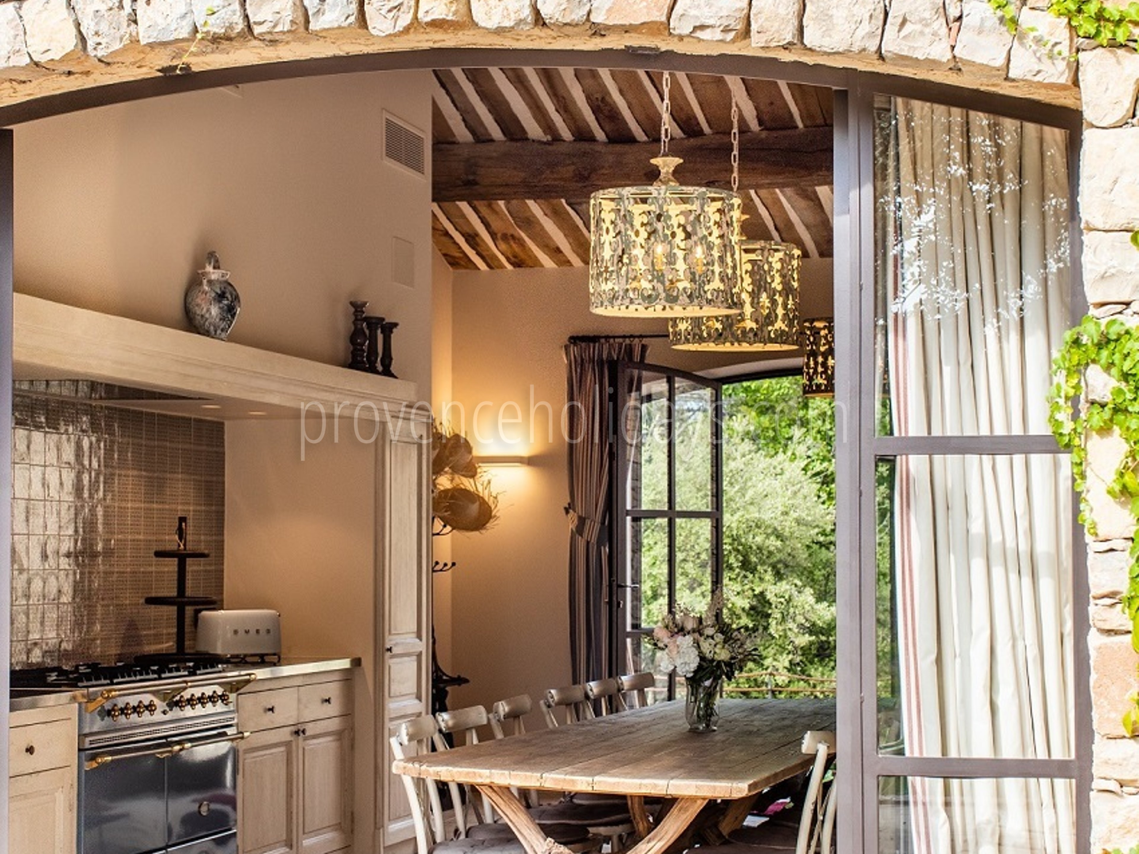 17 - Villa en Provence: Villa: Interior