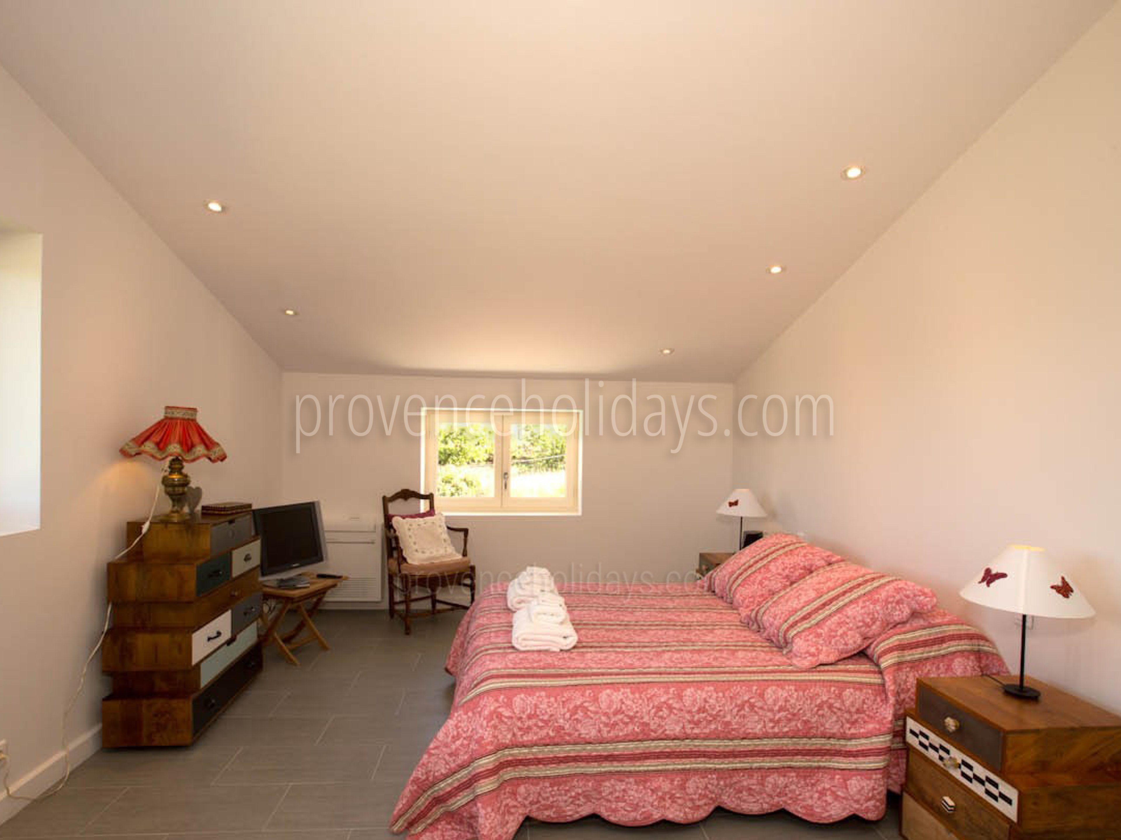 14 - Villa Jean: Villa: Bedroom