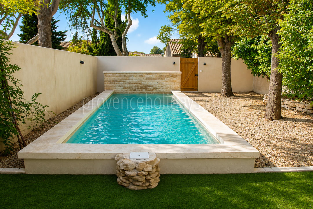 2 - Renoviertes Dorfhaus in Maussane-les-Alpilles: Villa: Pool