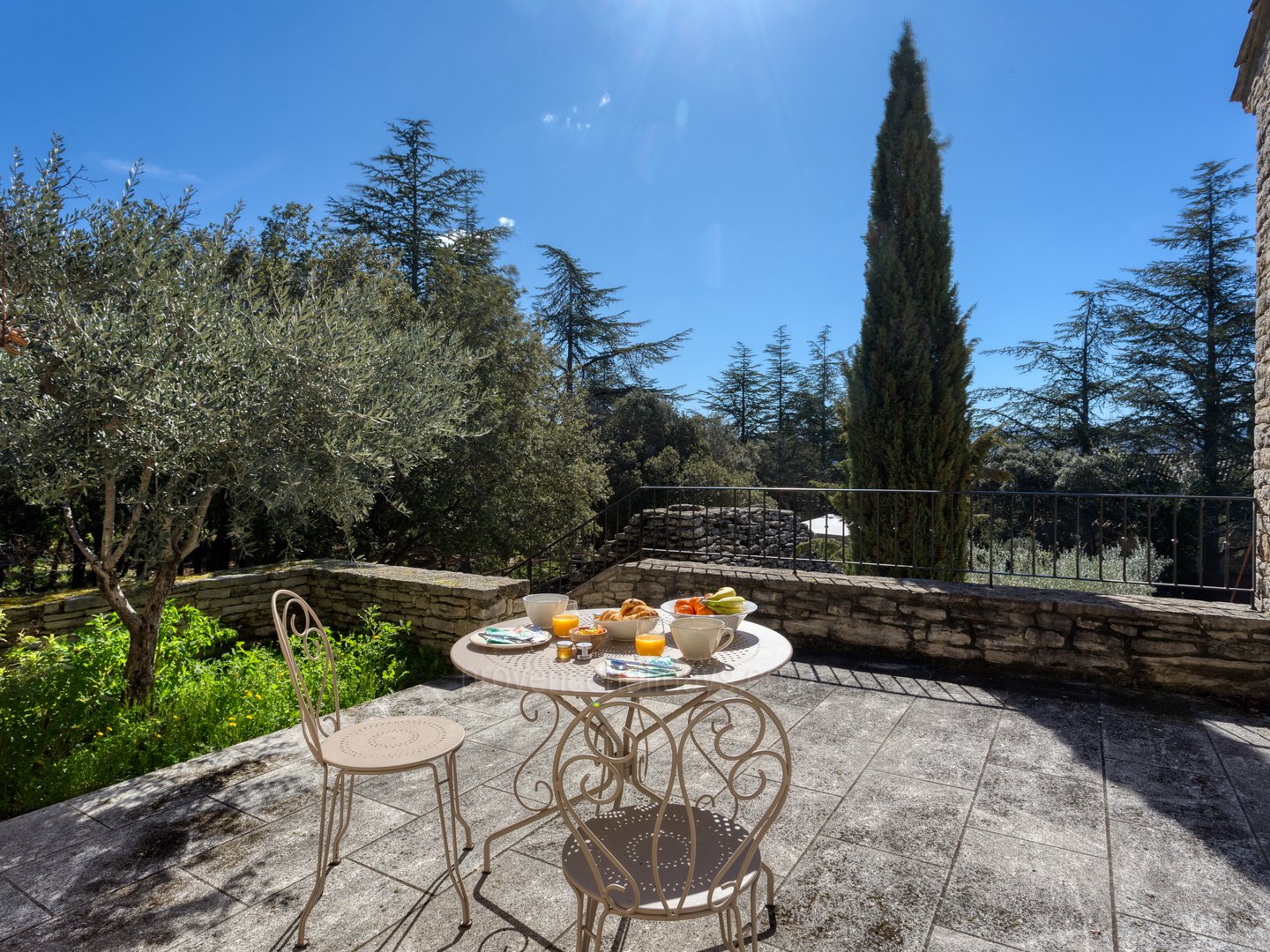 30 - Le Mas de l\'Ouest: Villa: Exterior