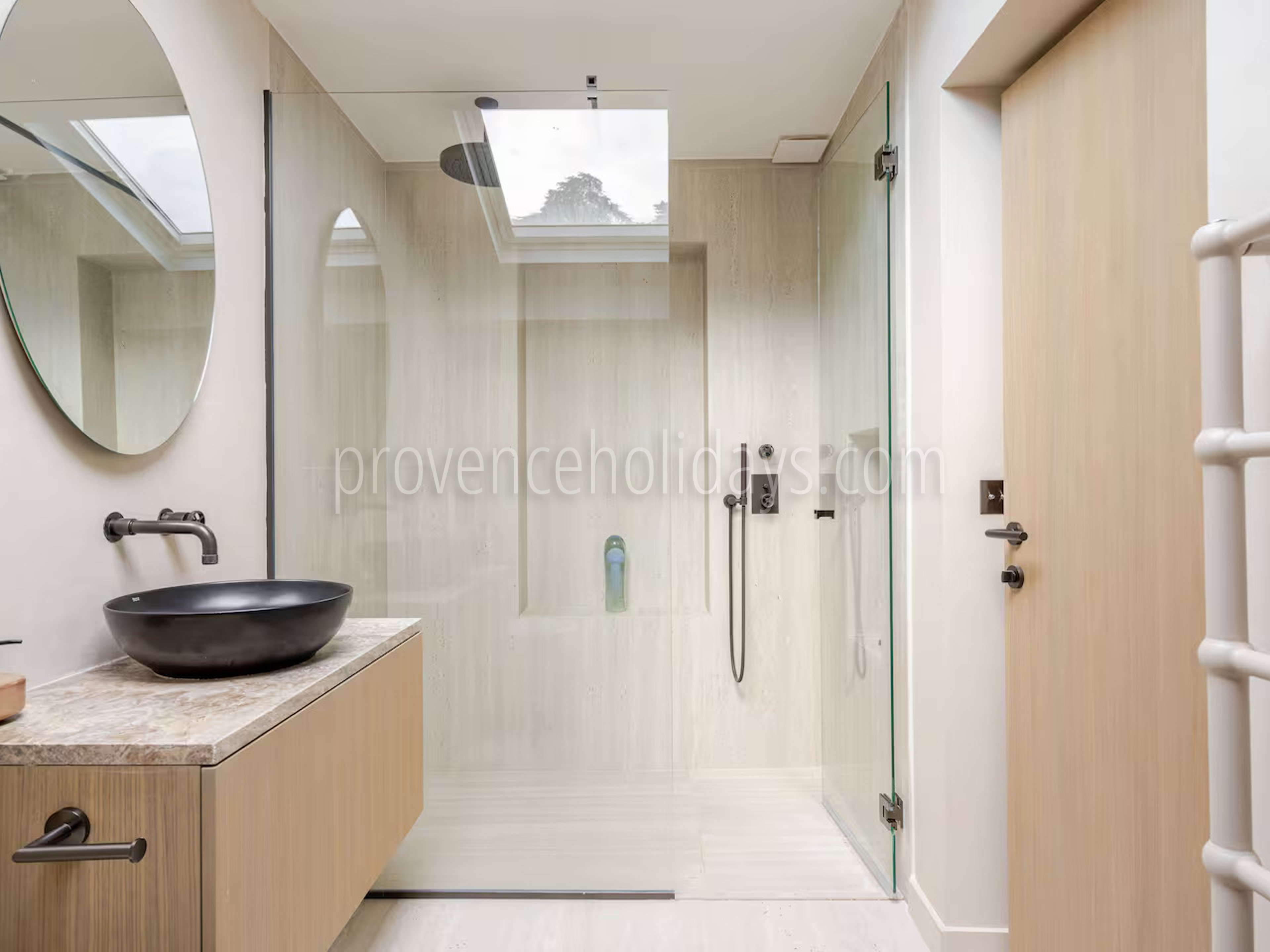 20 - Villa Elite: Villa: Bathroom
