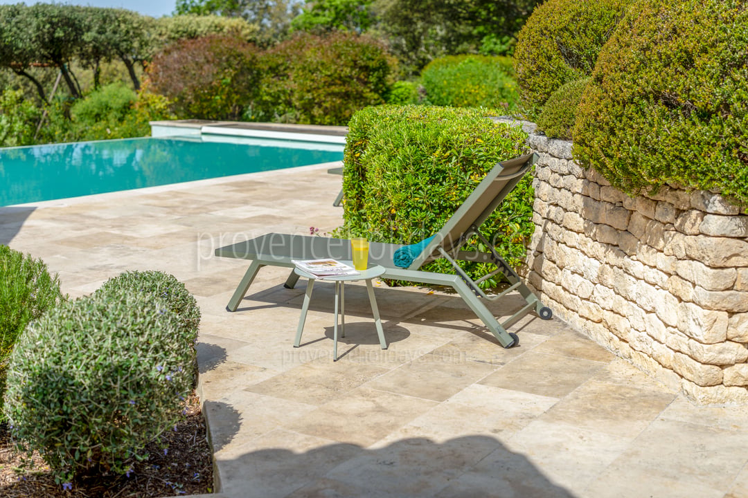19 - Villa Provençale: Villa: Pool