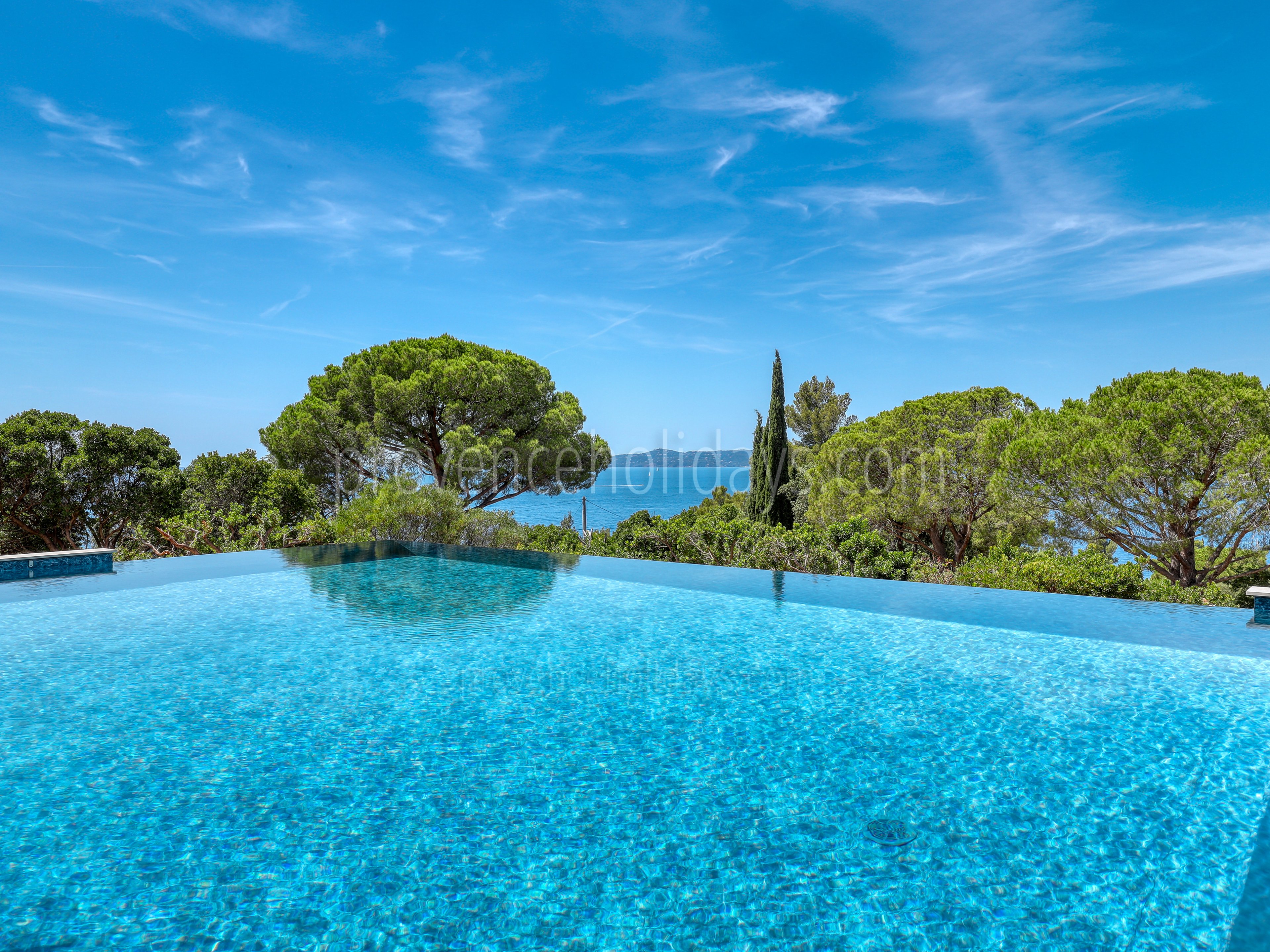 1 - Domaine de la Baie: Villa: Pool
