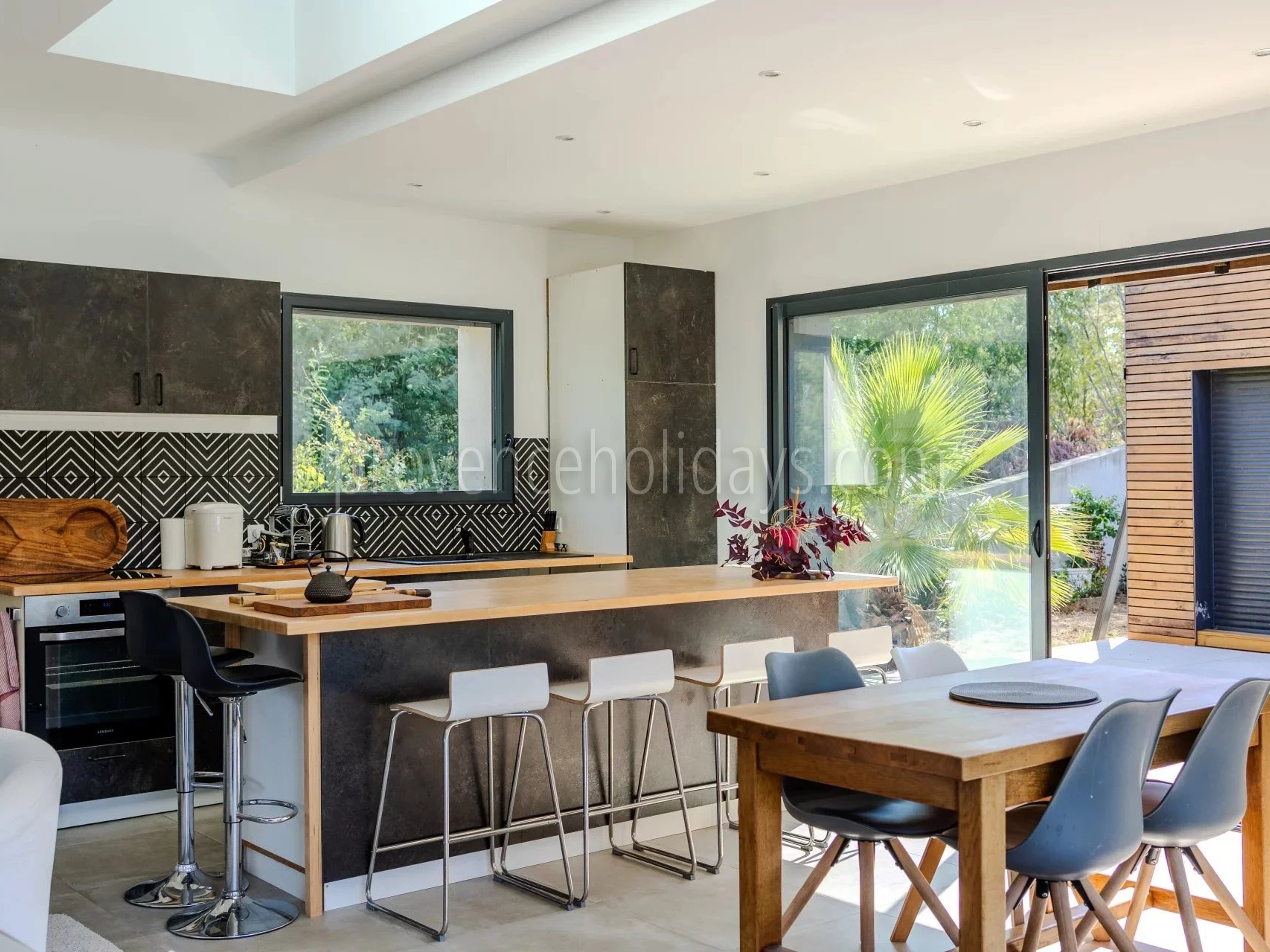 28 - Maison contemporaine à Grimaud: Villa: Interior