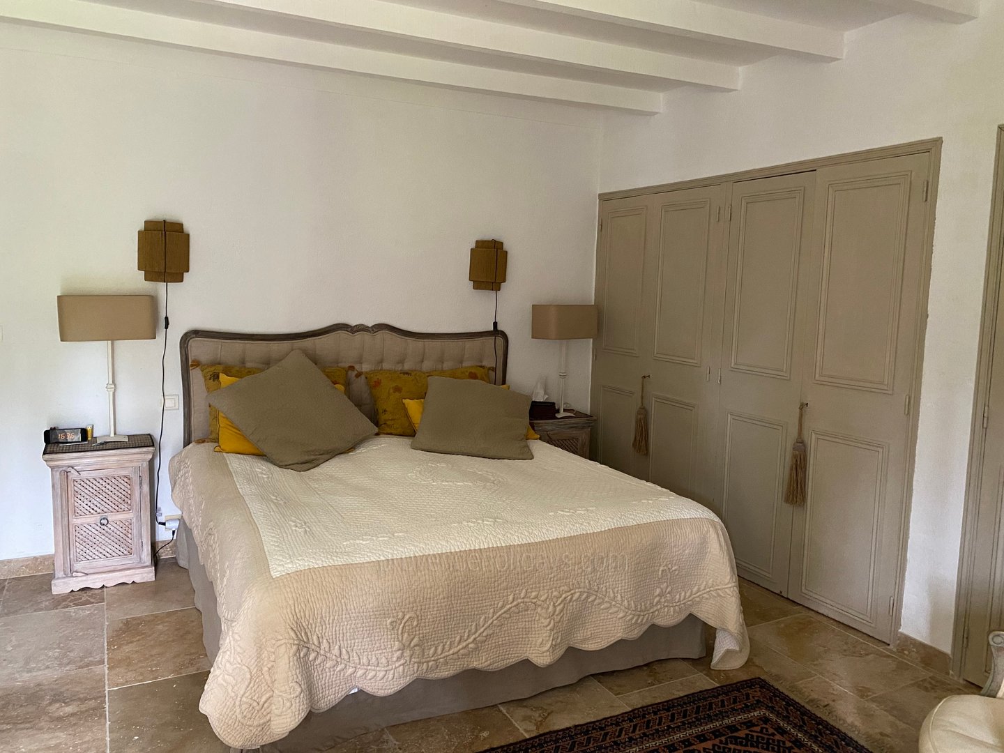 10 - Mas des Couroulous: Villa: Bedroom