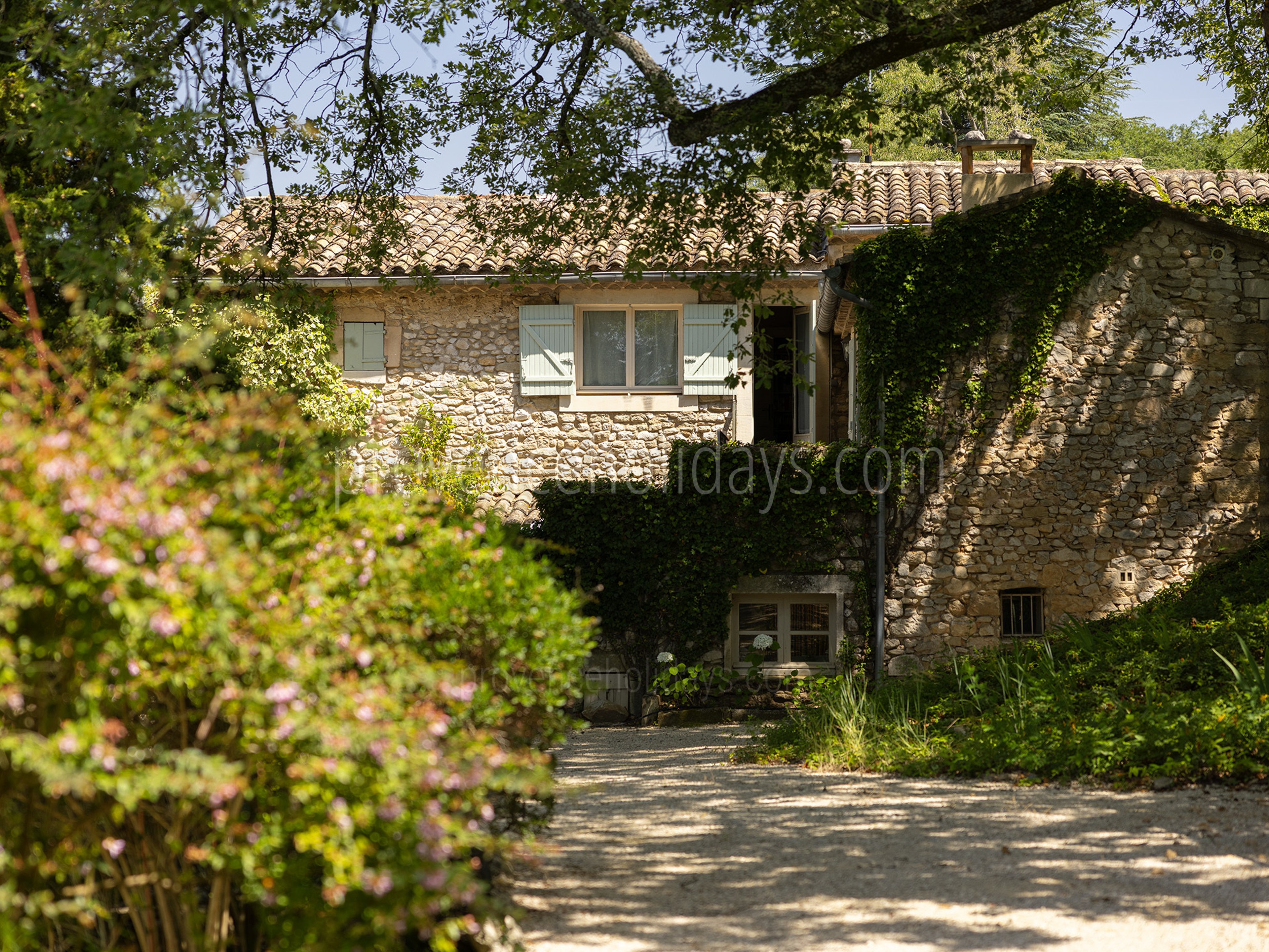 18 - Mas de Saint-Hilaire: Villa: Exterior