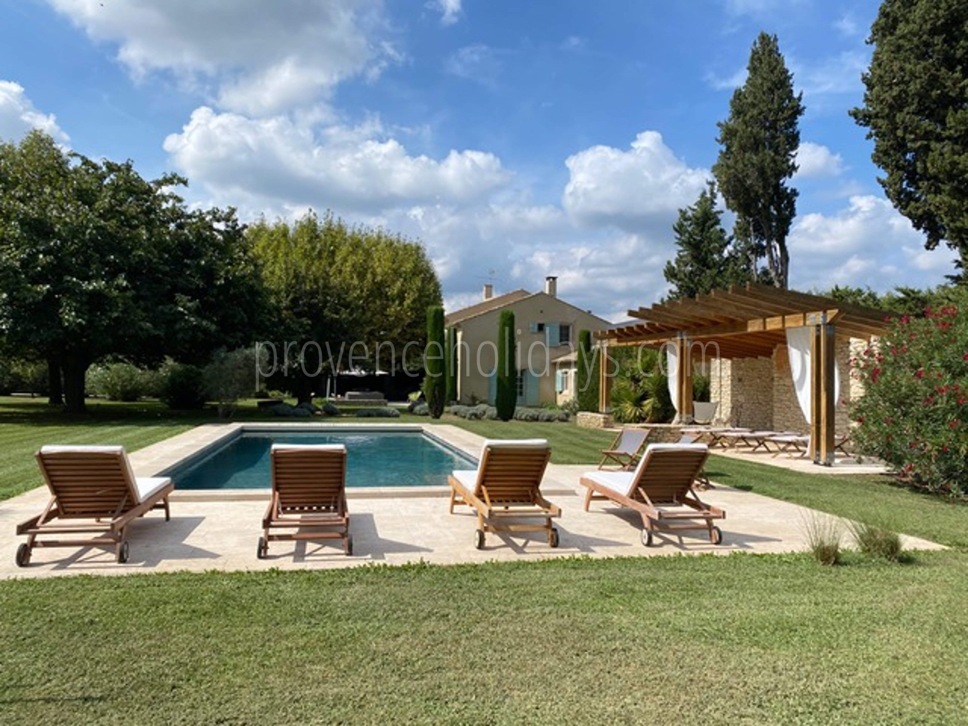 3 - le Refuge Provençal: Villa: Interior