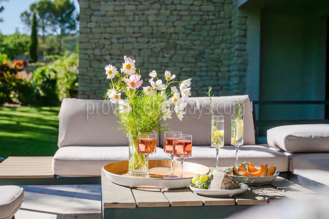 Contemporary elegance at the gates of Gordes Villa Épure - 10