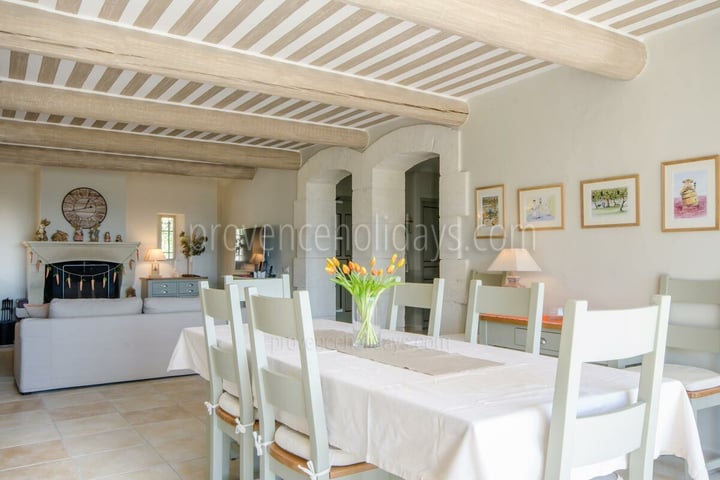 28 - Le Mas de Gordes: Villa: Interior