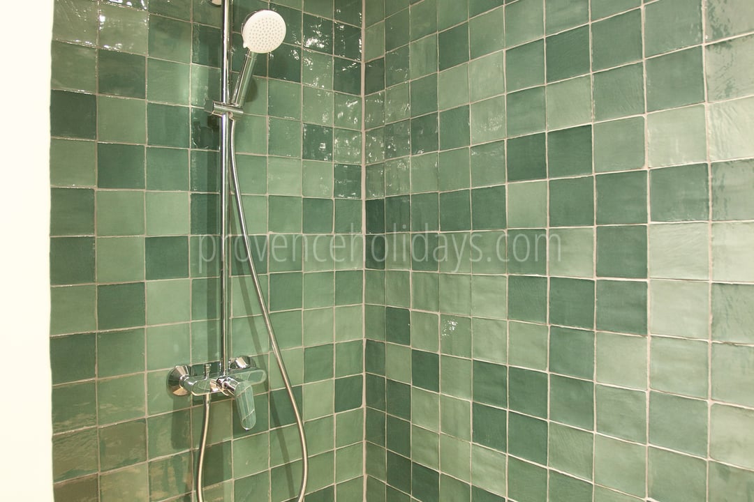 38 - Le Hameau de Goult: Villa: Bathroom 7
