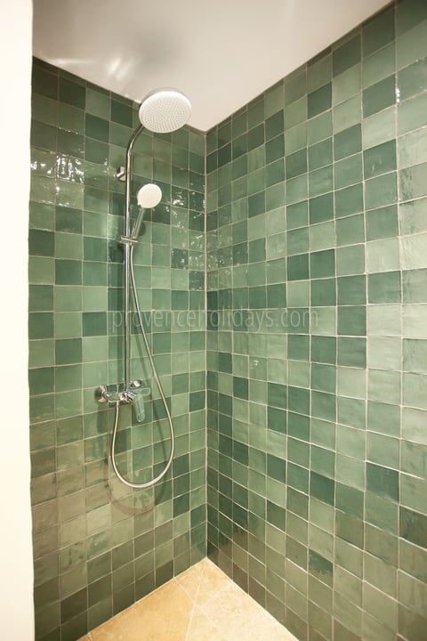 38 - Le Hameau de Goult: Villa: Bathroom 7