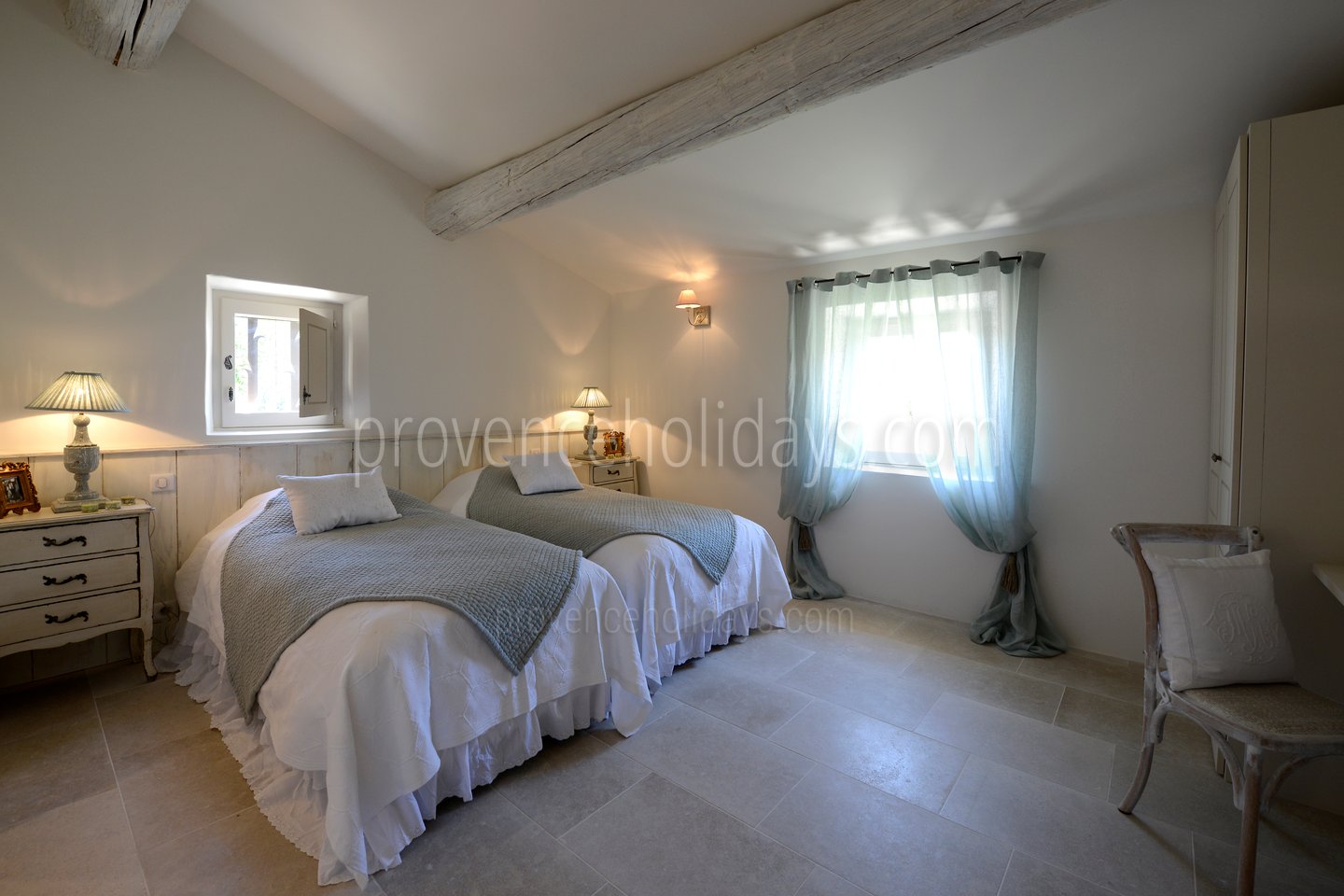 28 - Mas du Bois d\'Or: Villa: Bedroom 5
