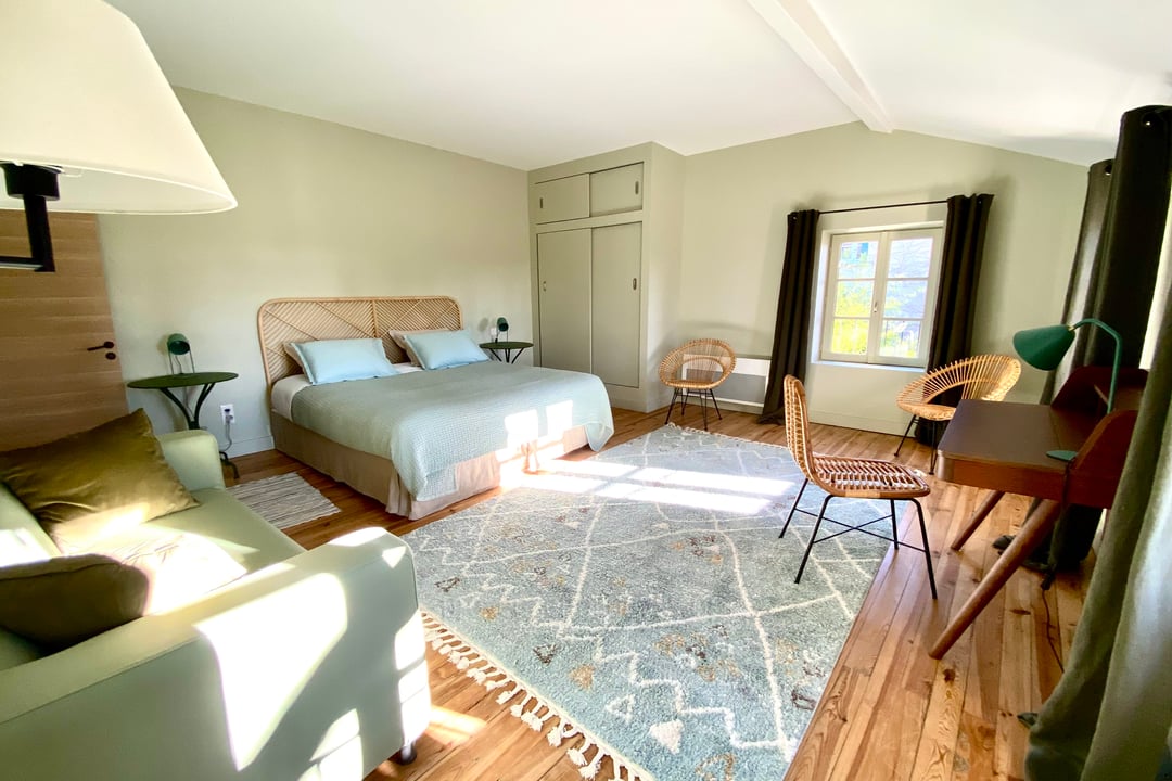 83 - Grand Mas de Cairanne: Villa: Bedroom