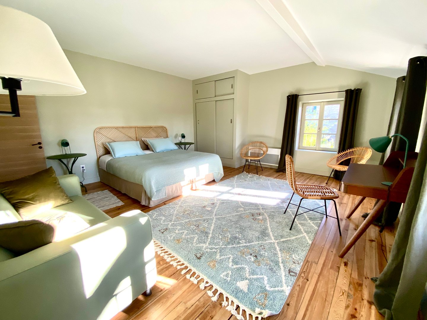 83 - Grand Mas de Cairanne: Villa: Bedroom
