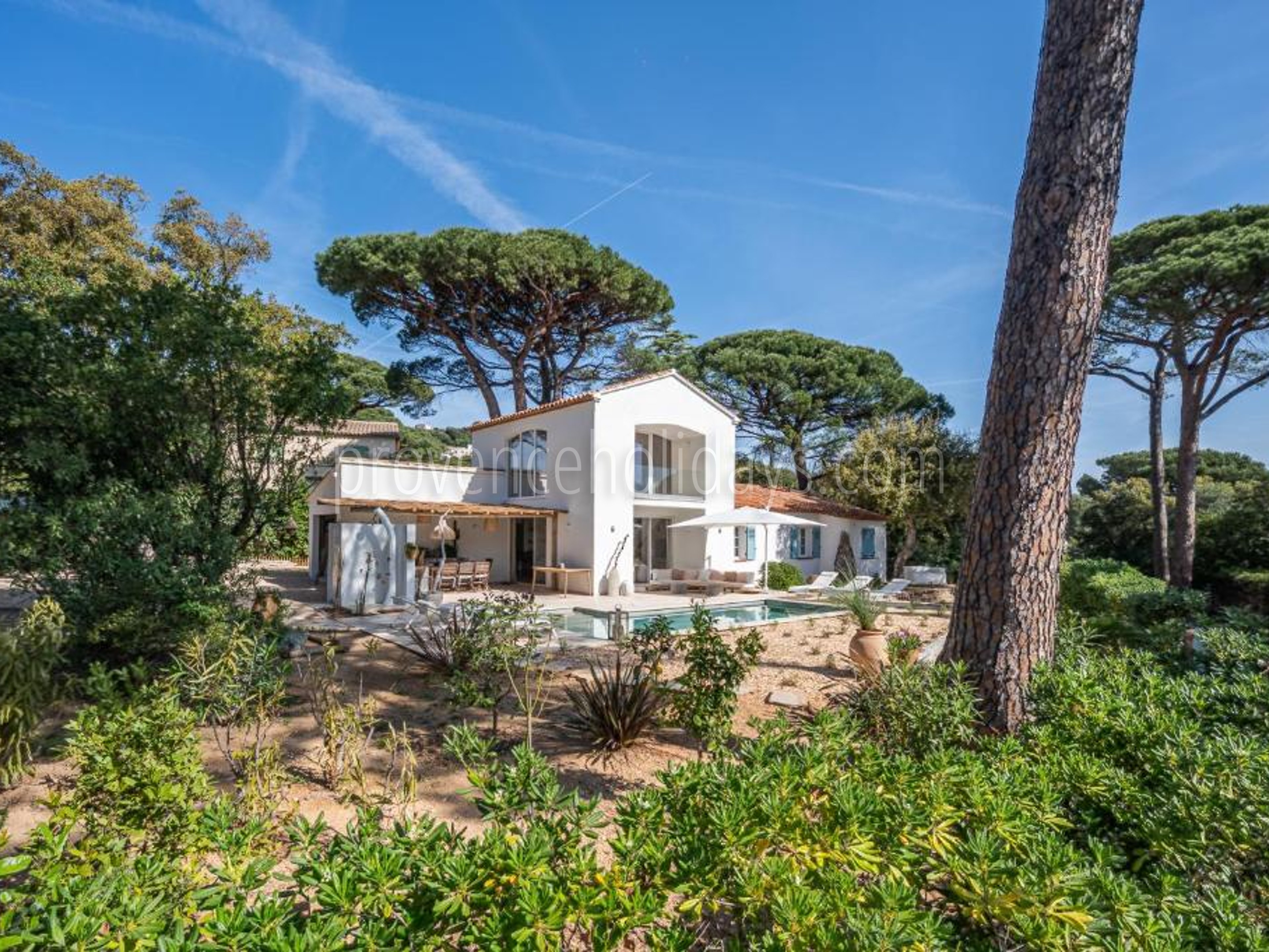 0 - Villa Le Nardou: Villa: Exterior