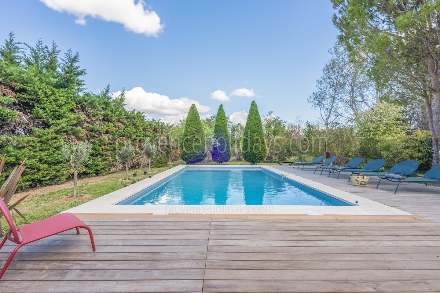 9 - Mas du Taureau: Villa: Pool
