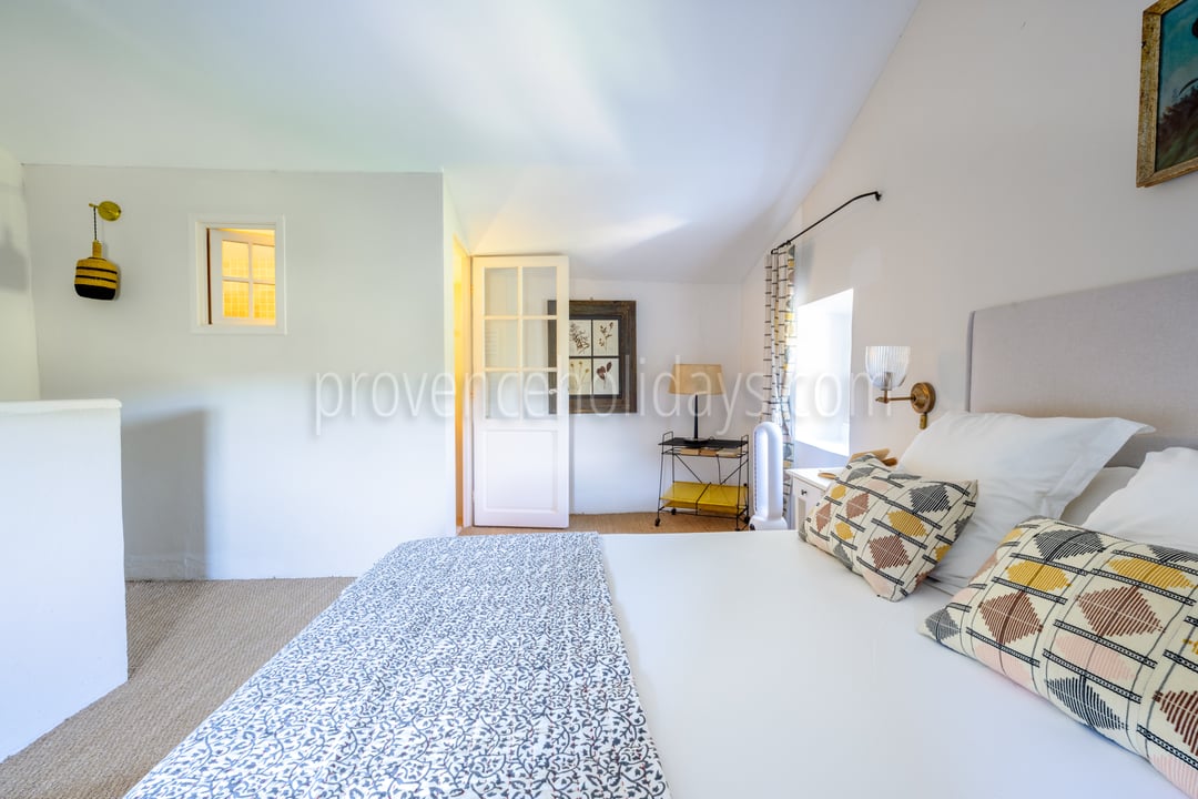 51 - Maison du Soleil: Villa: Bedroom