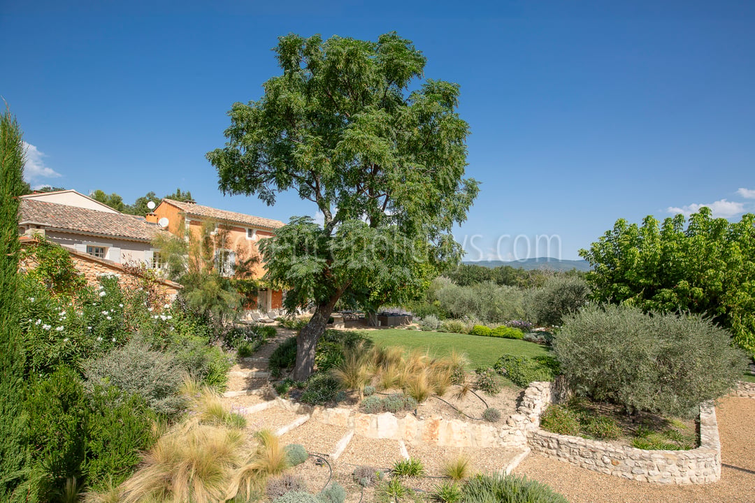1 - La Grande Bastide d\'Ocre: Villa: Exterior
