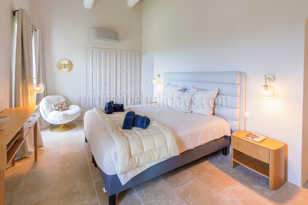39 - Villa Mimosa: Villa: Bedroom 1
