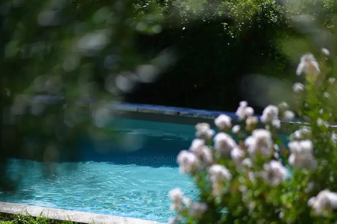 14 - Bastide de Goult: Villa: Exterior