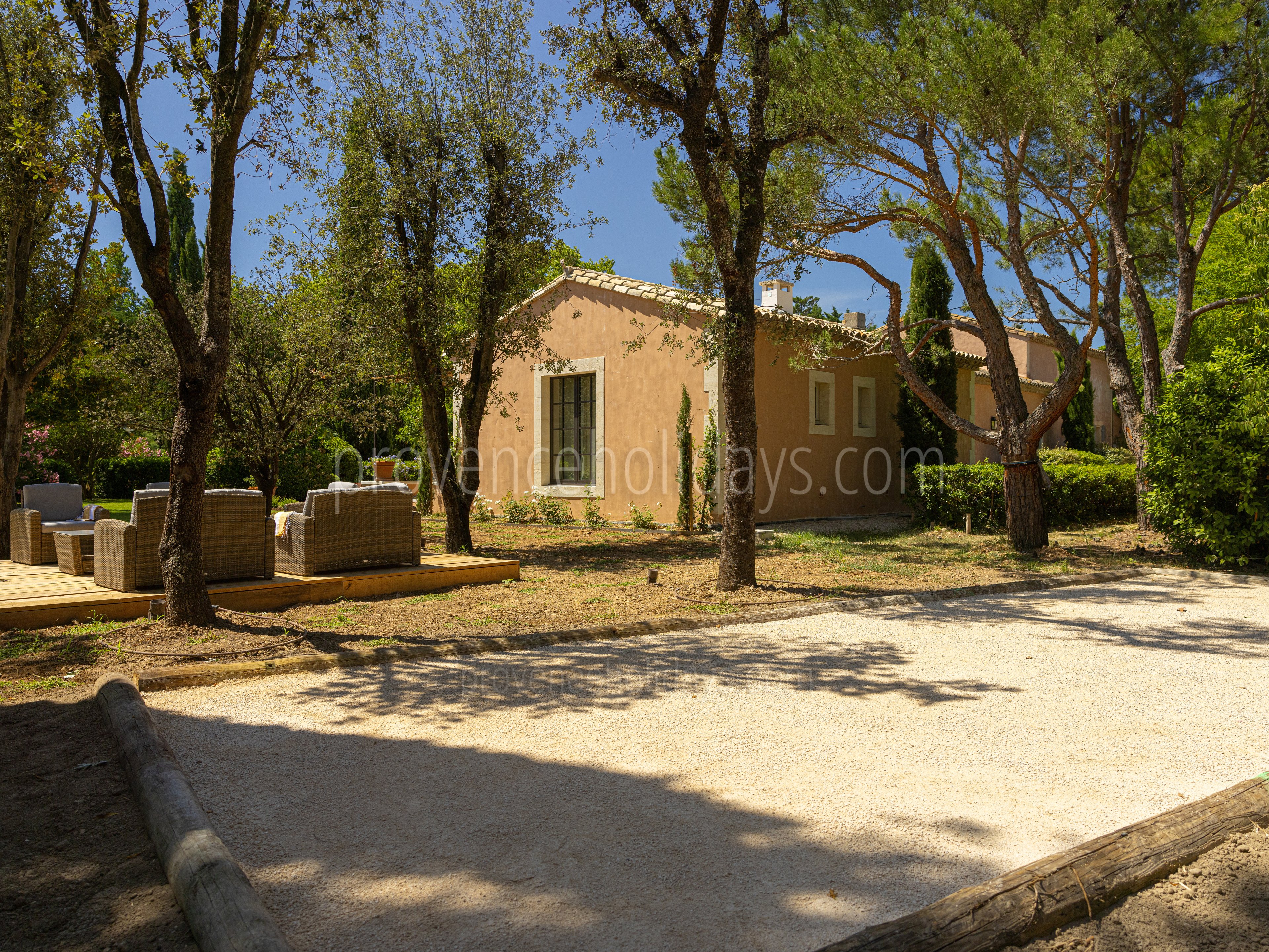 25 - Le Mas Seren: Villa: Exterior