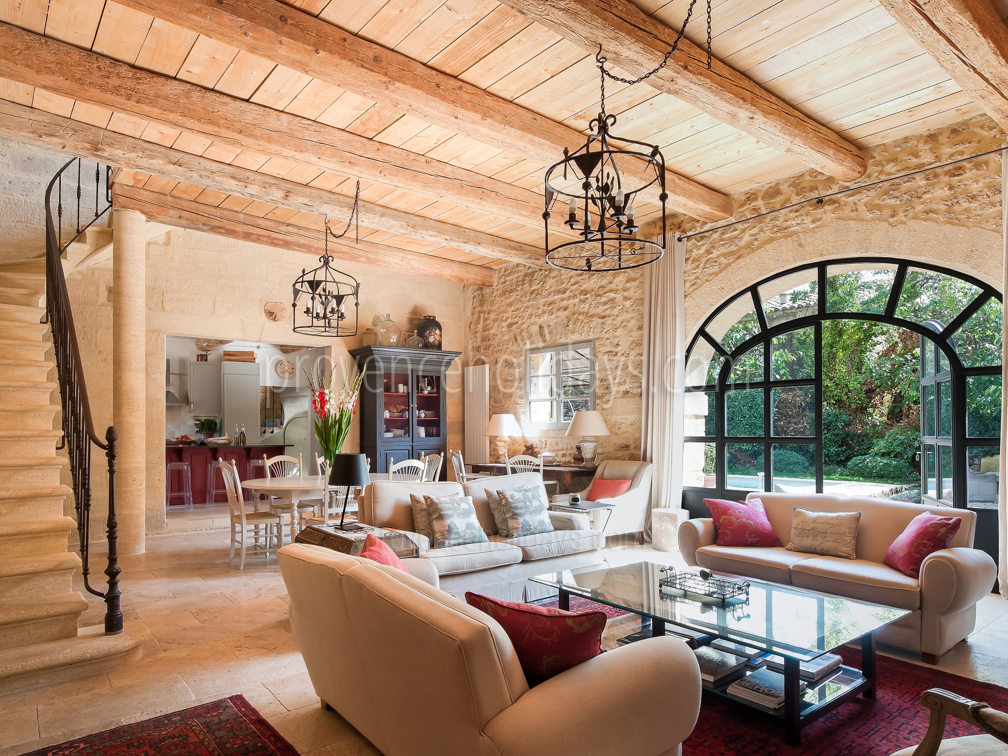 2 - Mas Pont-du-Gard: Villa: Interior