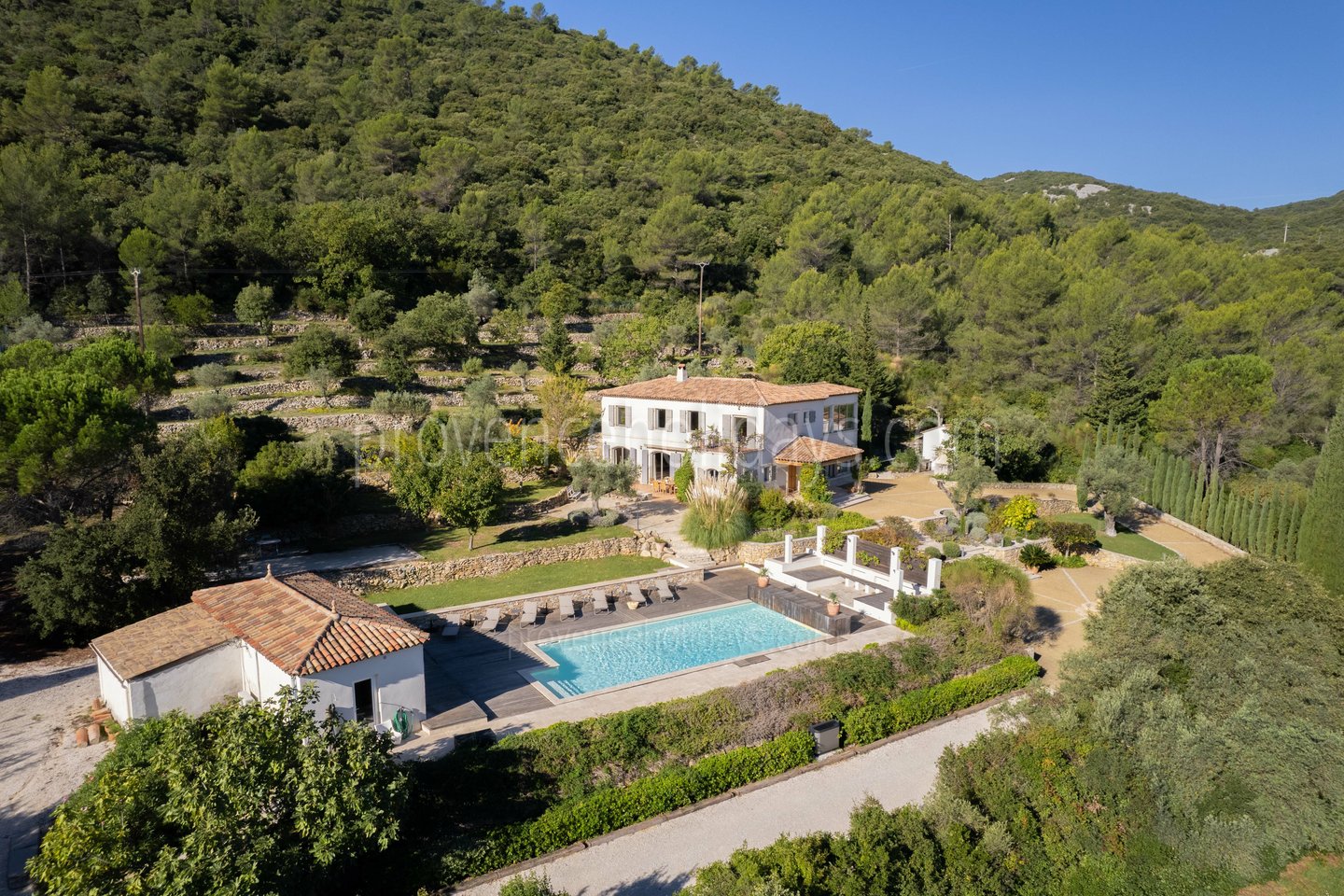 9 - Mas de la Colline: Villa: Exterior