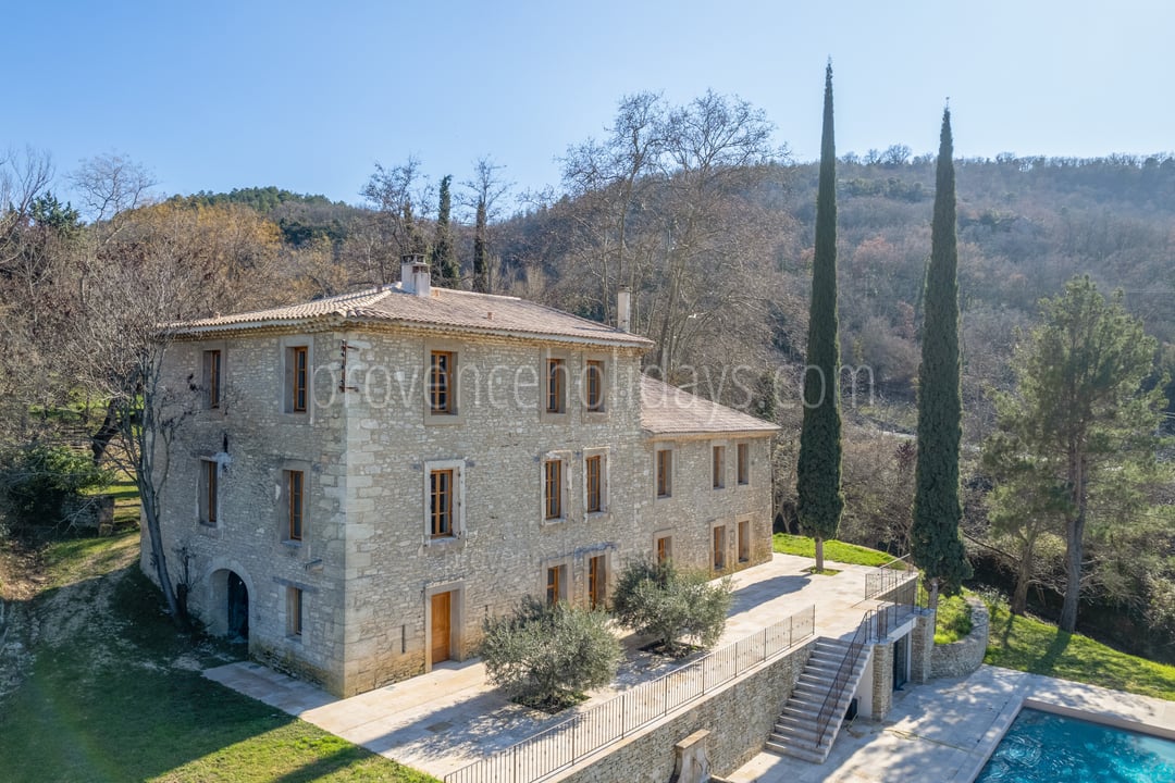 6 - Mas de Bellevue: Villa: Exterior