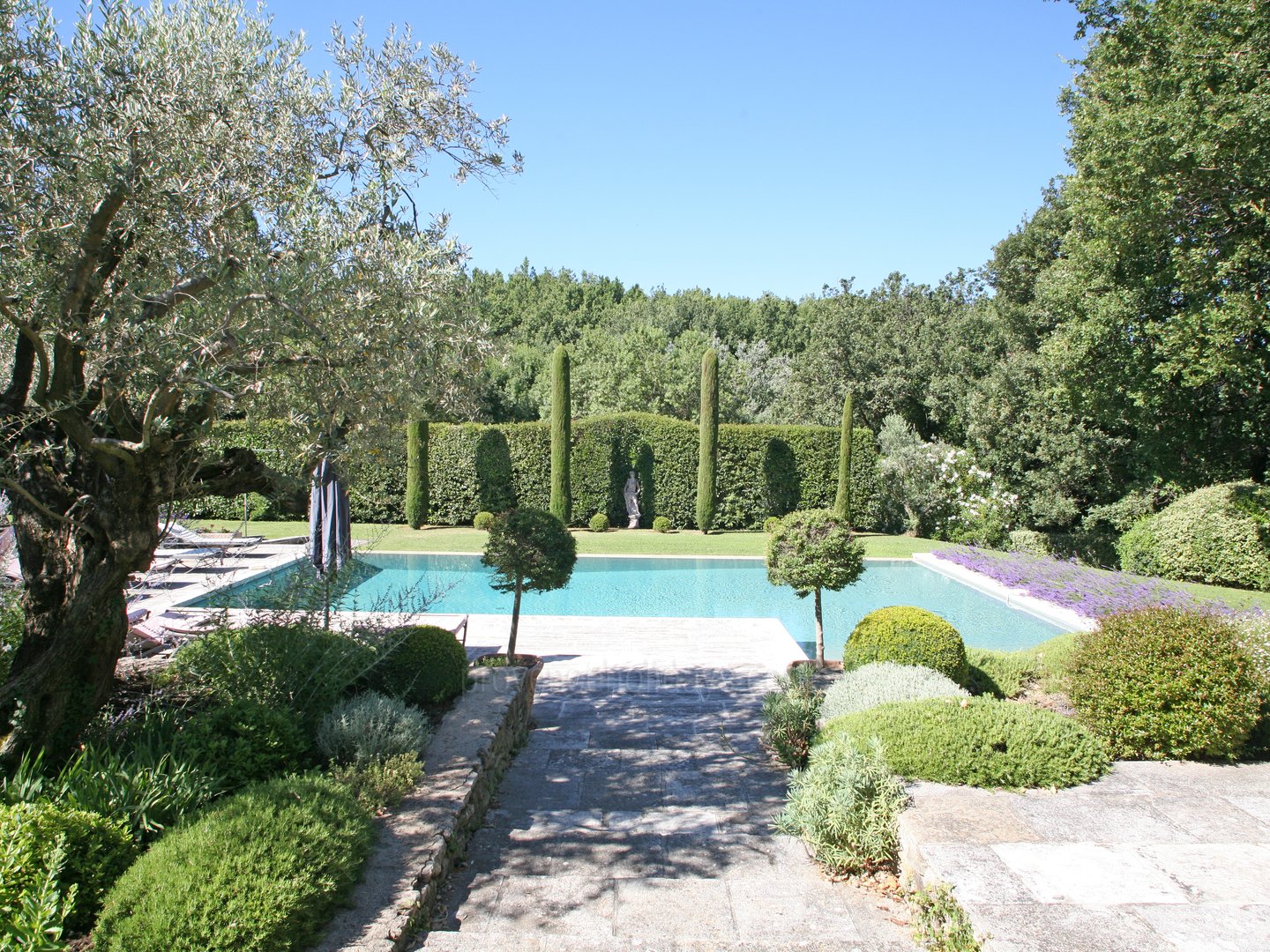 23 - Le Mas des Buis: Villa: Exterior