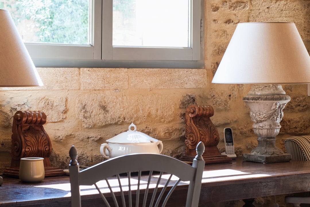 21 - Mas Pont-du-Gard: Villa: Interior