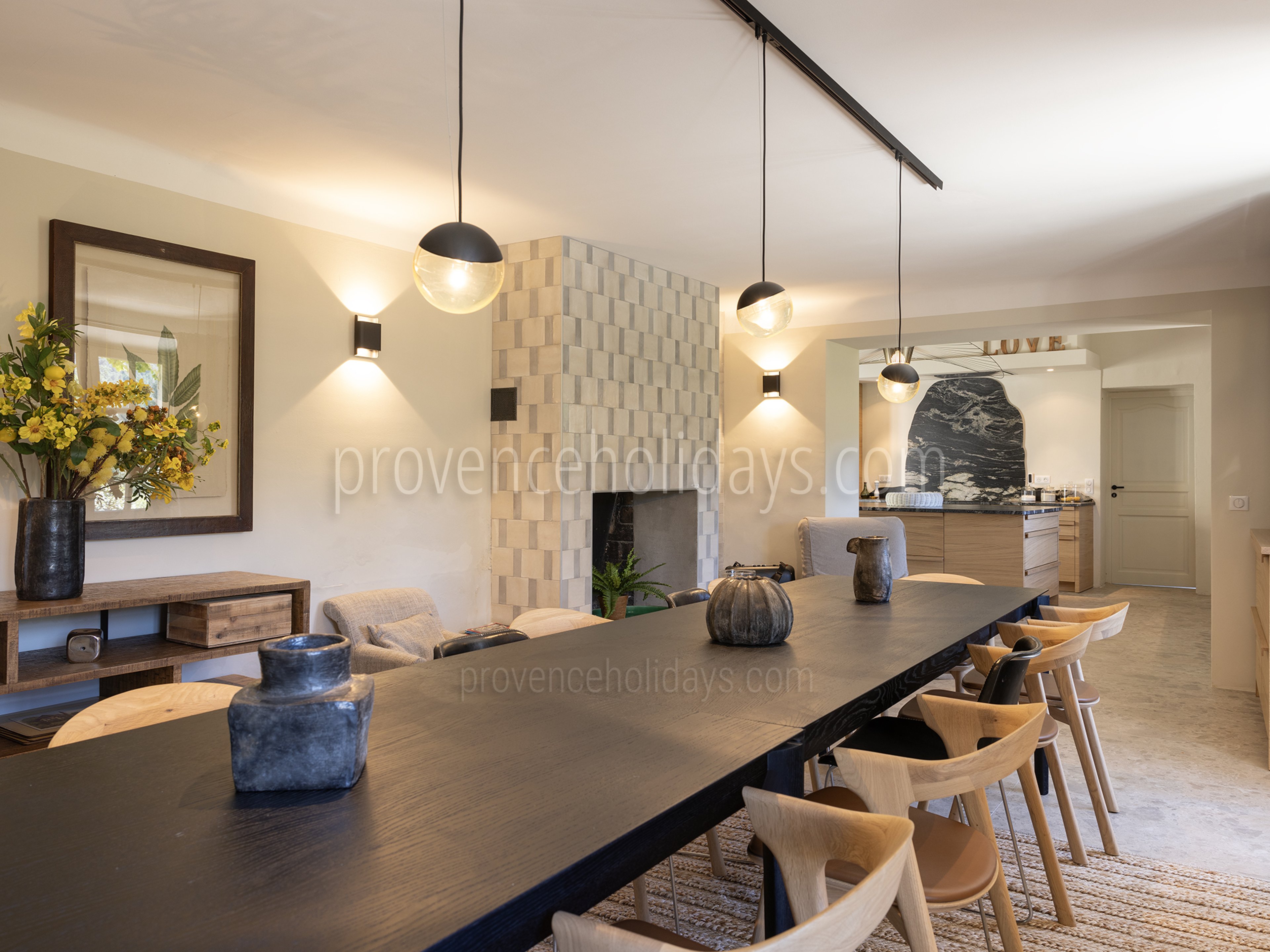19 - Mas Vernet: Villa: Interior