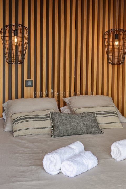 8 - Villa Bleue: Villa: Bedroom